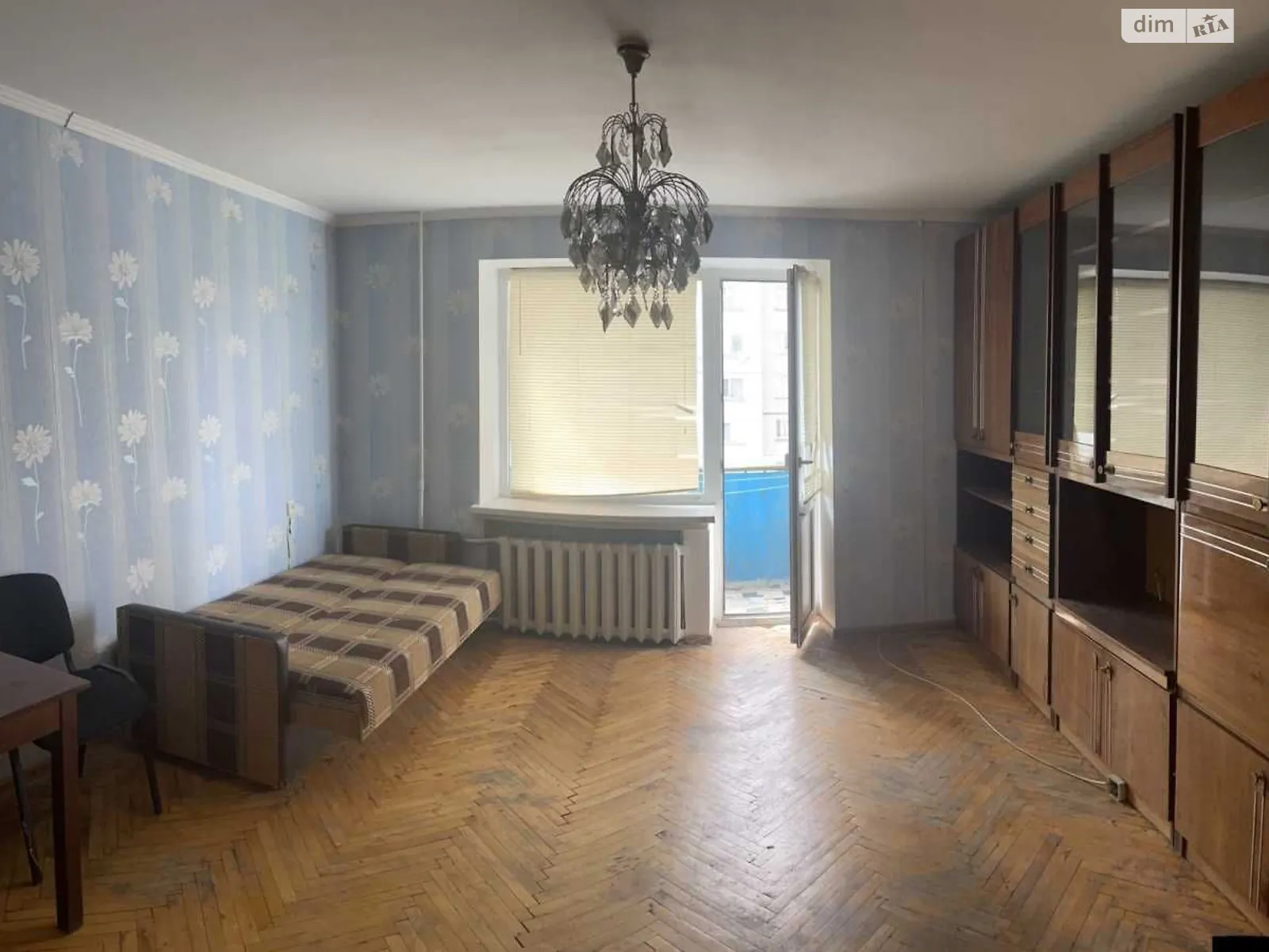Продается 4-комнатная квартира 80 кв. м в Киеве, ул. Ветряные Горы