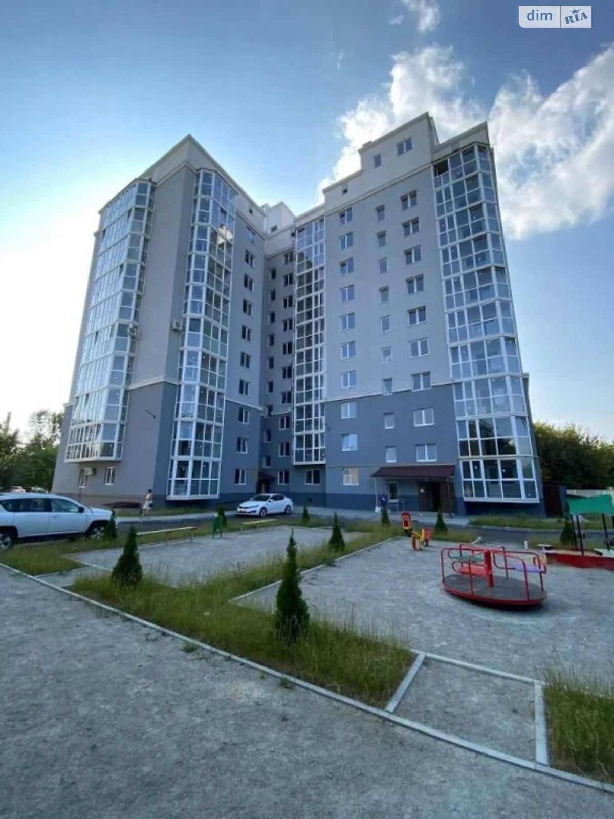 Продается 1-комнатная квартира 48 кв. м в Полтаве, ул. Пушкаревская, 22Д - фото 1