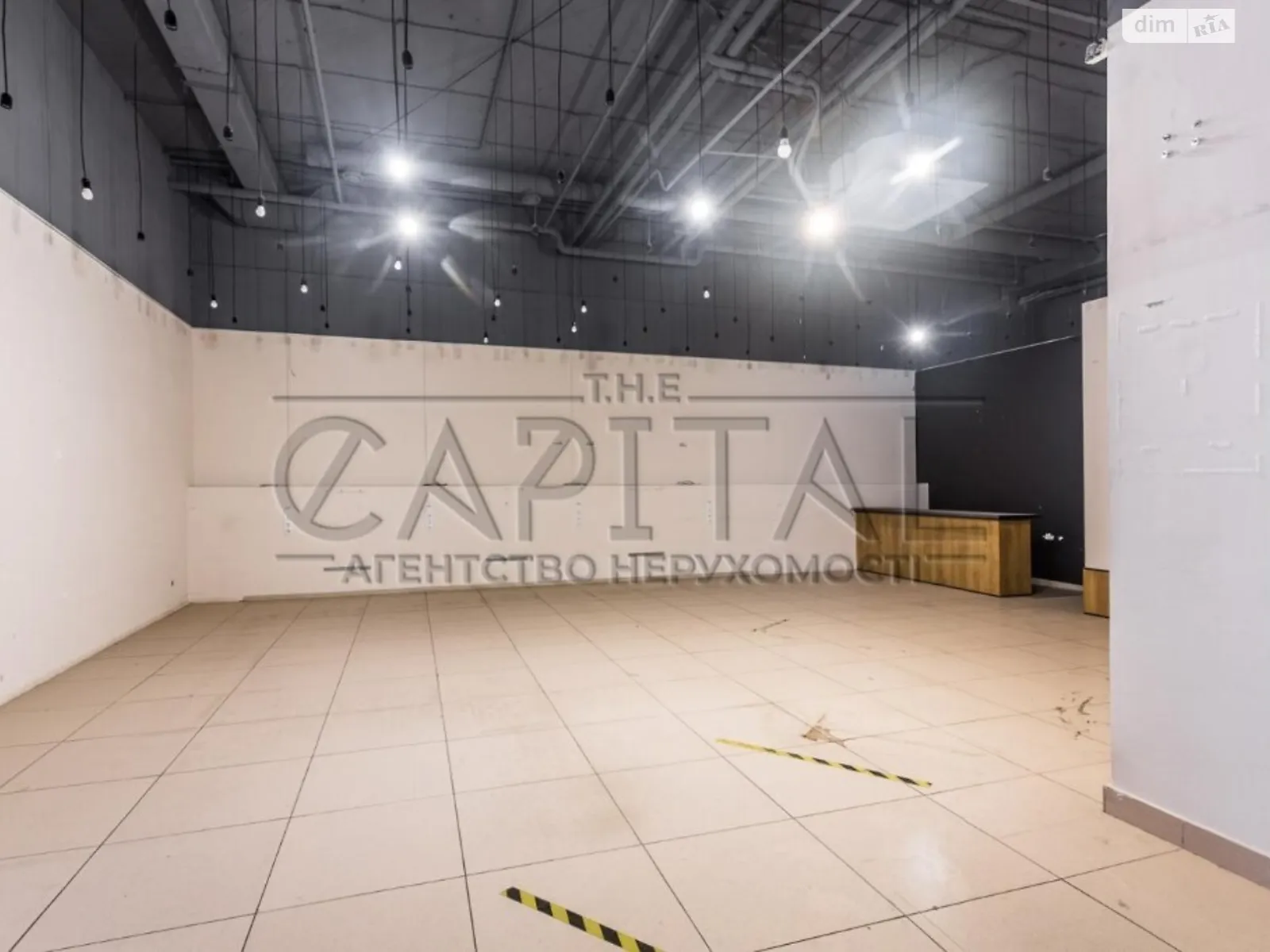 Сдается в аренду офис 94 кв. м в бизнес-центре, цена: 1410 $ - фото 1