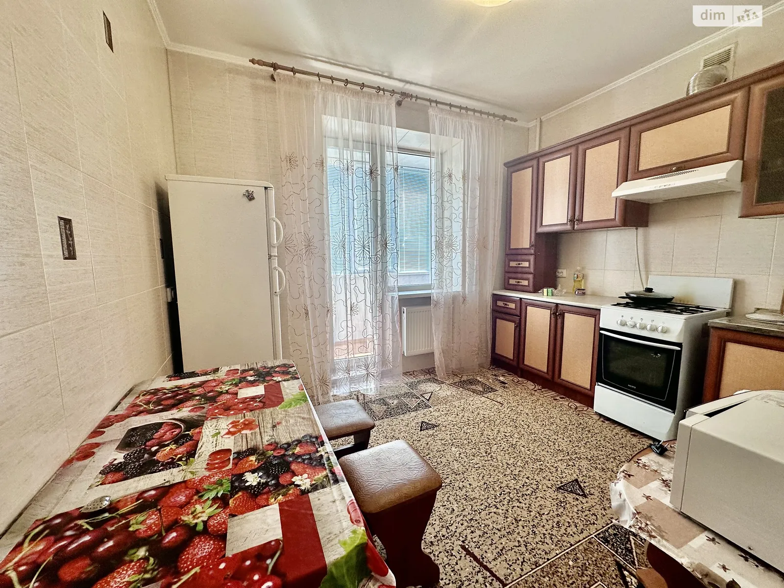 Продається 2-кімнатна квартира 63 кв. м у Миколаєві, вул. Чкалова (Центр)