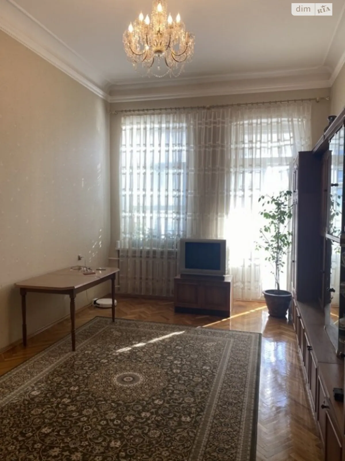 Продается 2-комнатная квартира 78 кв. м в Киеве, ул. Олеся Гончара, 88А - фото 1