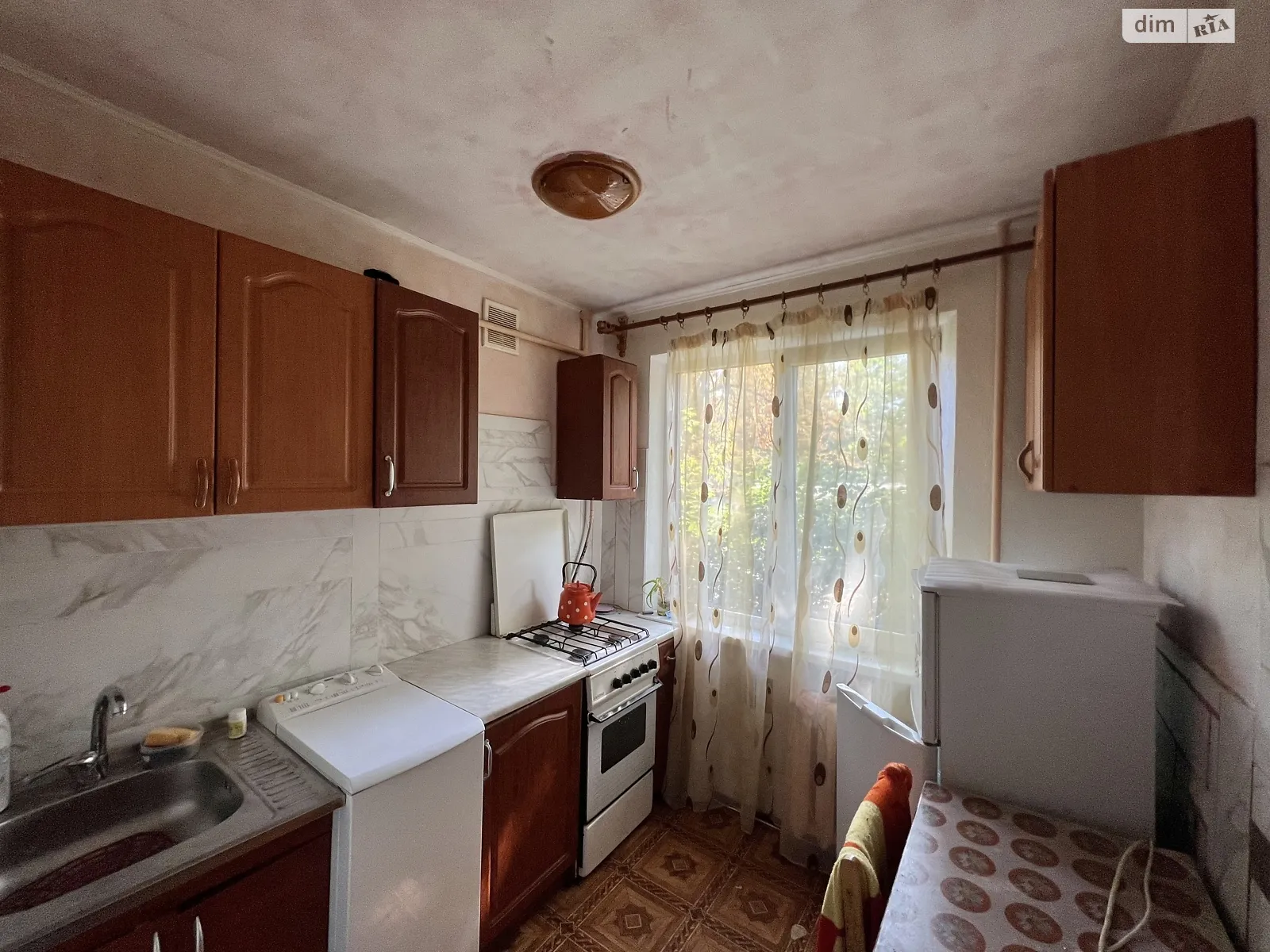 Продается 4-комнатная квартира 62 кв. м в Одессе, ул. Академика Филатова - фото 1