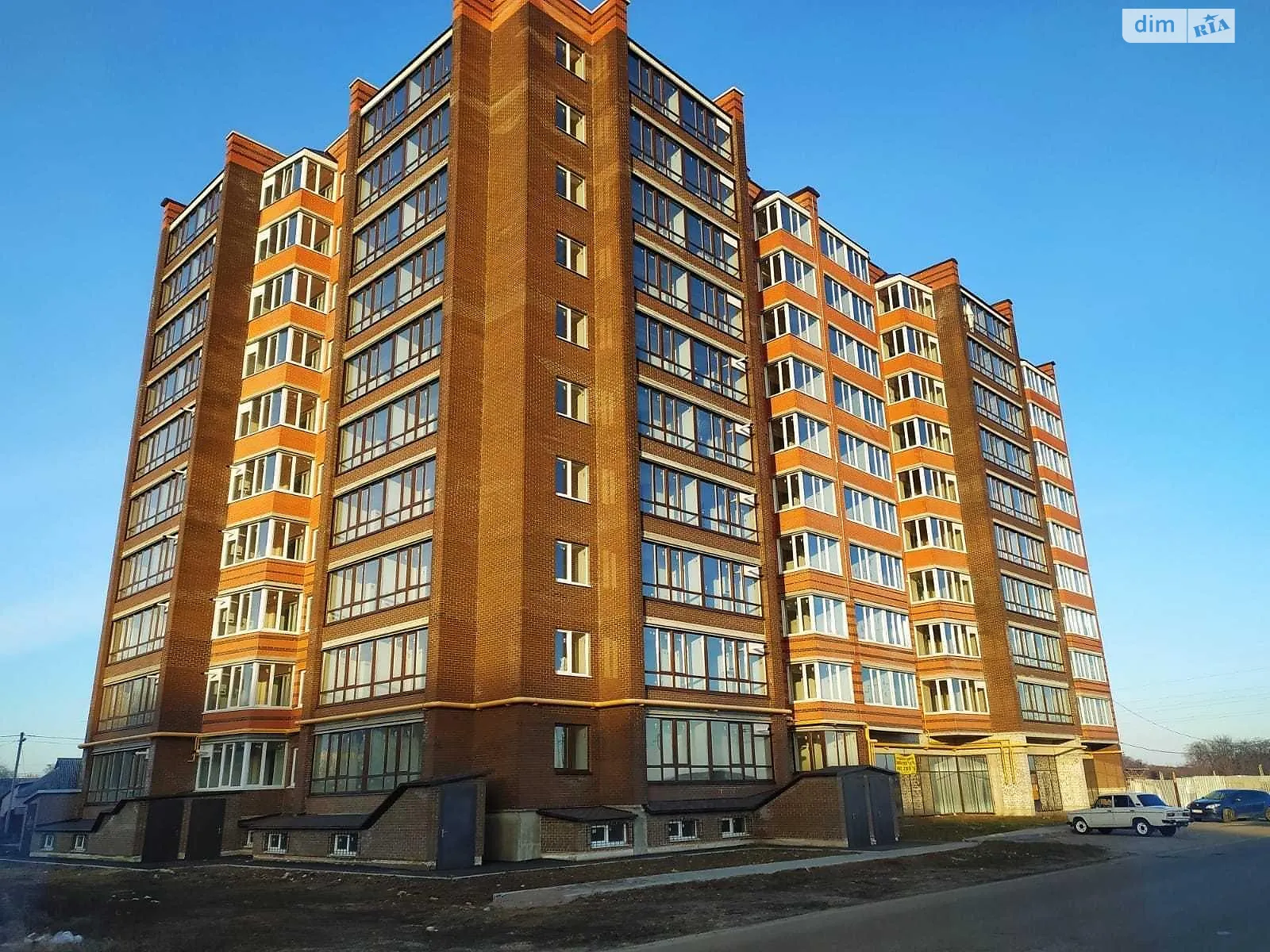 Продається 2-кімнатна квартира 71 кв. м у Щербанях, вул. Андрієвського Віктора, 41