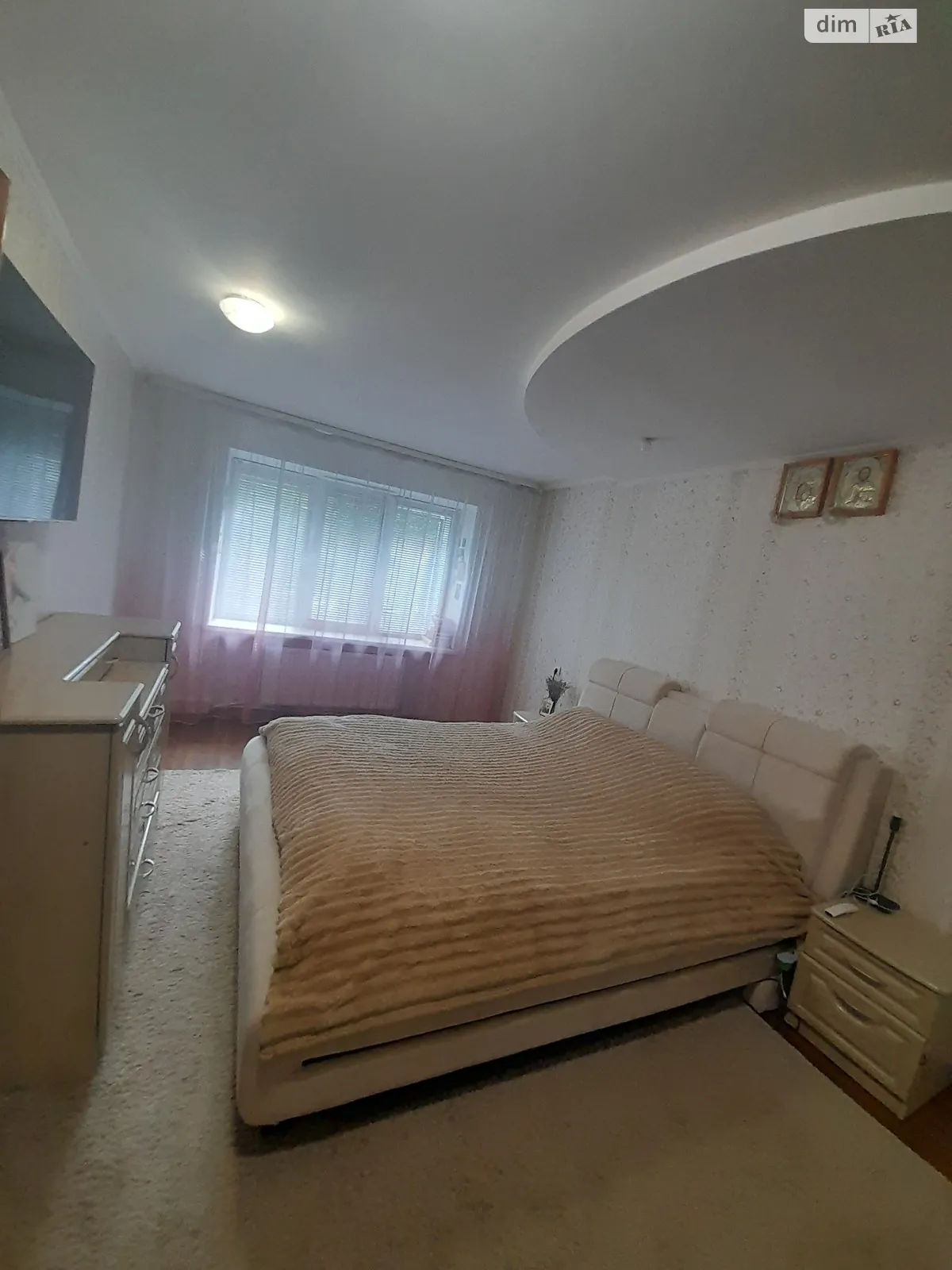 Продается 3-комнатная квартира 85 кв. м в Здолбунове, ул. Котляревского, 2 - фото 1