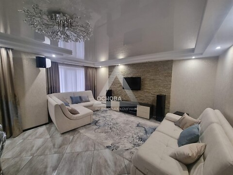 Продається 3-кімнатна квартира 108 кв. м у Запоріжжі, вул. Святого Миколая