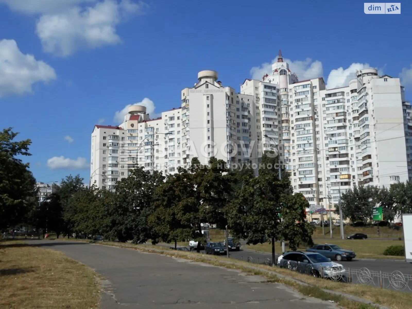 Продается 3-комнатная квартира 102.8 кв. м в Киеве, ул. Левка Лукьяненко, 13А - фото 1