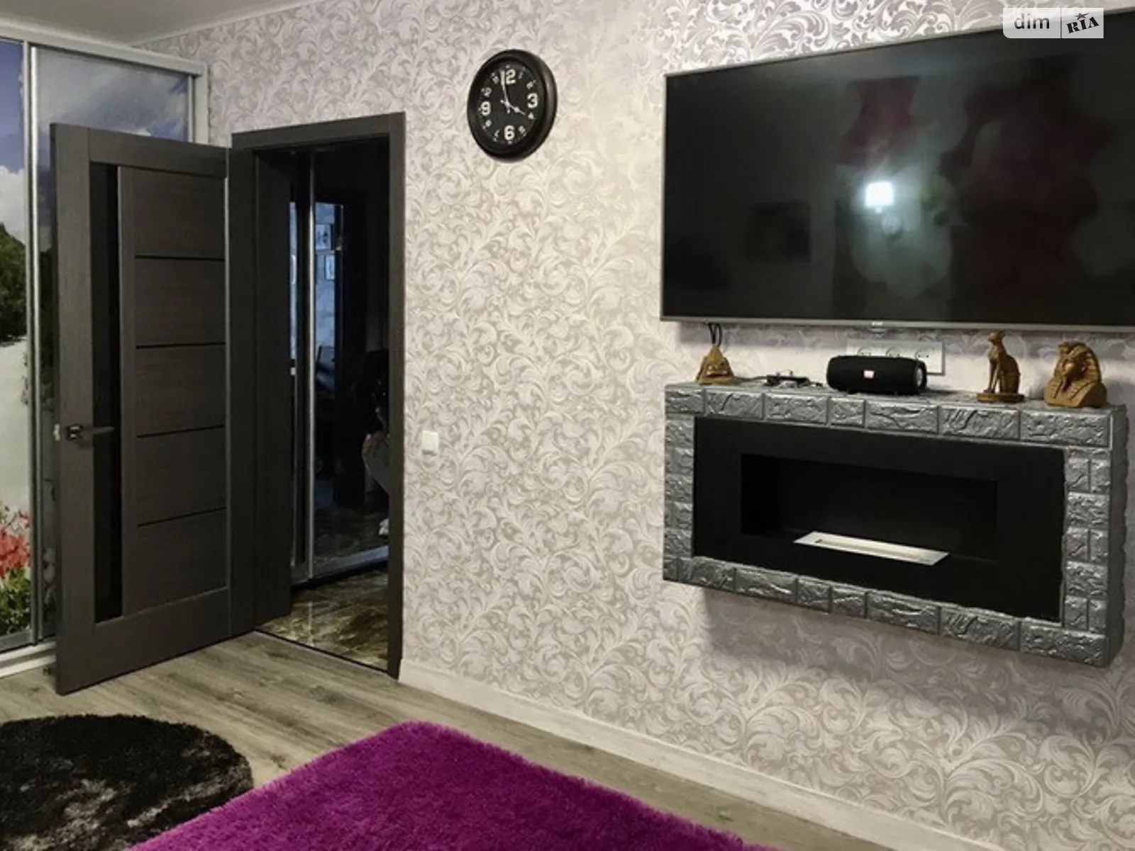 Продається 2-кімнатна квартира 58 кв. м у Одесі, вул. Басейна