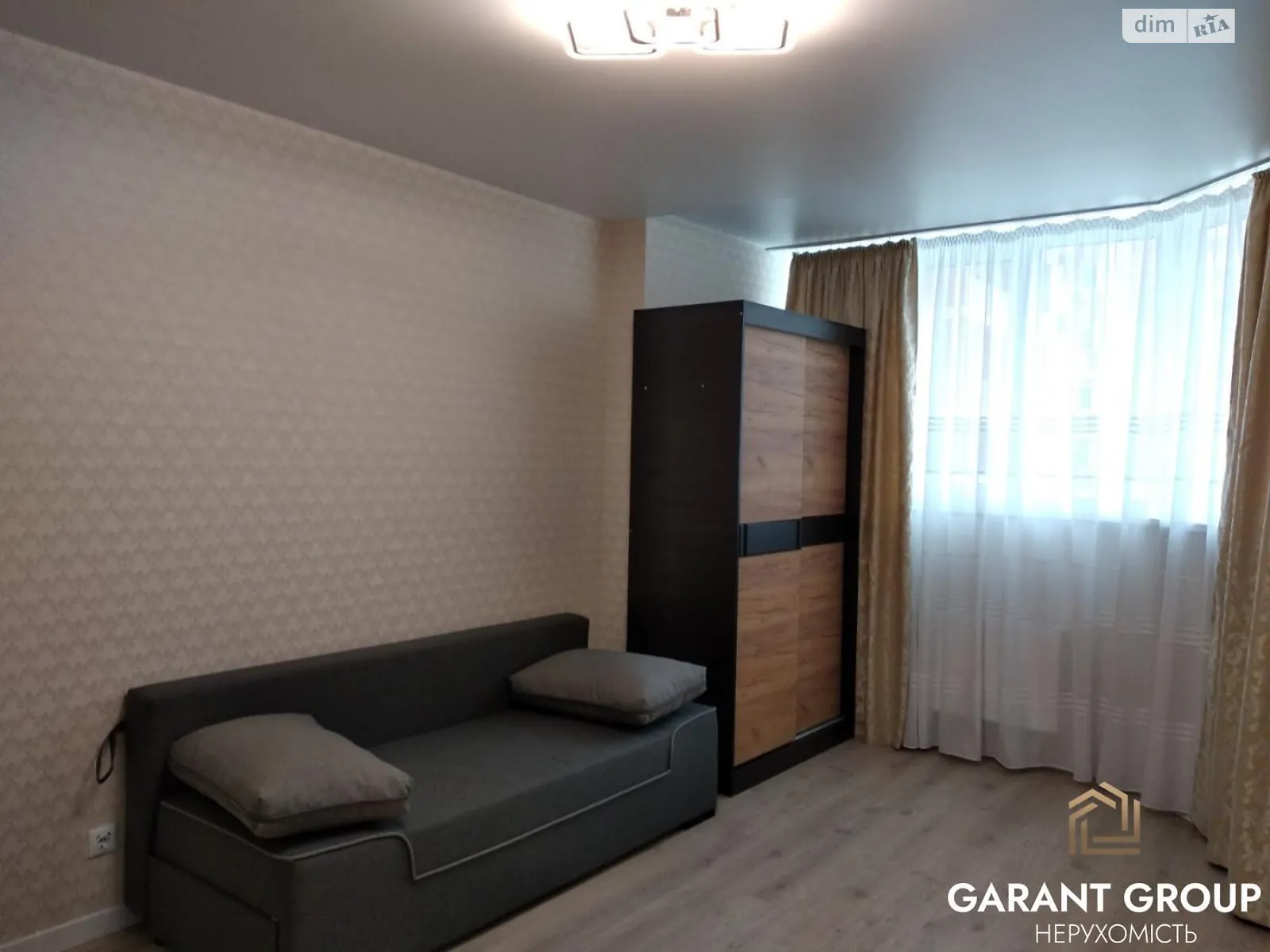 Продається 1-кімнатна квартира 24 кв. м у Одесі, Овідіопольська дор.