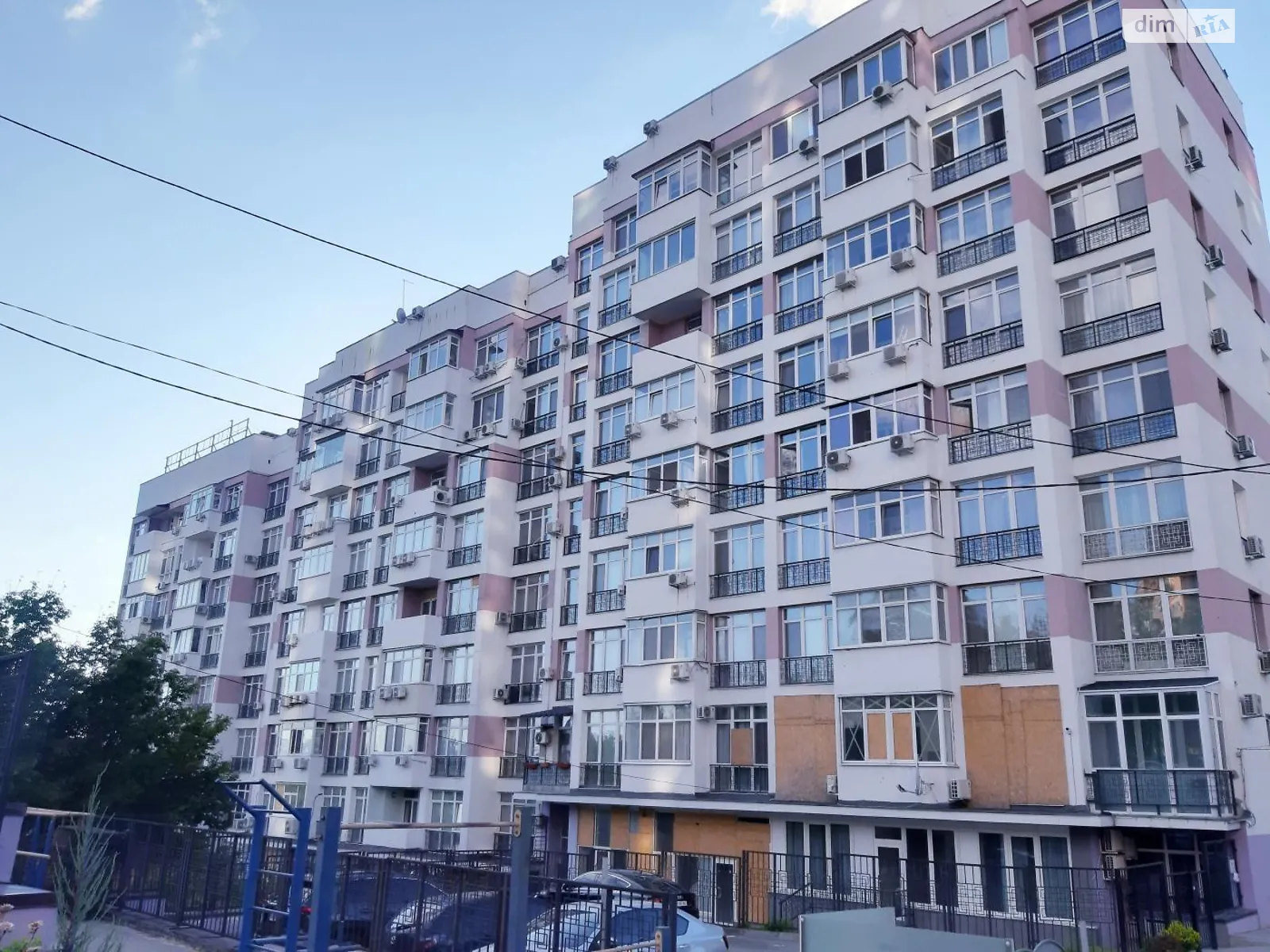 Продается 2-комнатная квартира 70 кв. м в Харькове, ул. Клочковская, 46 - фото 1