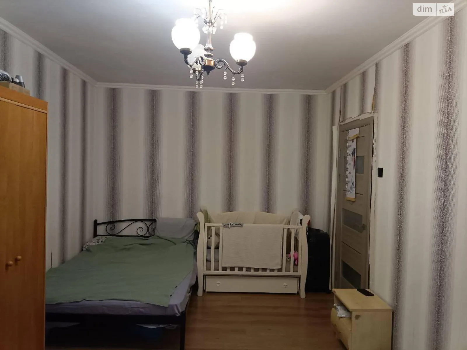 Продается 2-комнатная квартира 50 кв. м в Черноморске, ул. Александрийская - фото 1