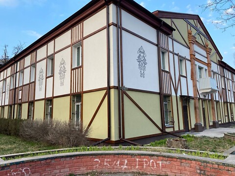 Продается 1-комнатная квартира 41.5 кв. м в Днепре, ул. Самойла Зборовского(Станиславского)