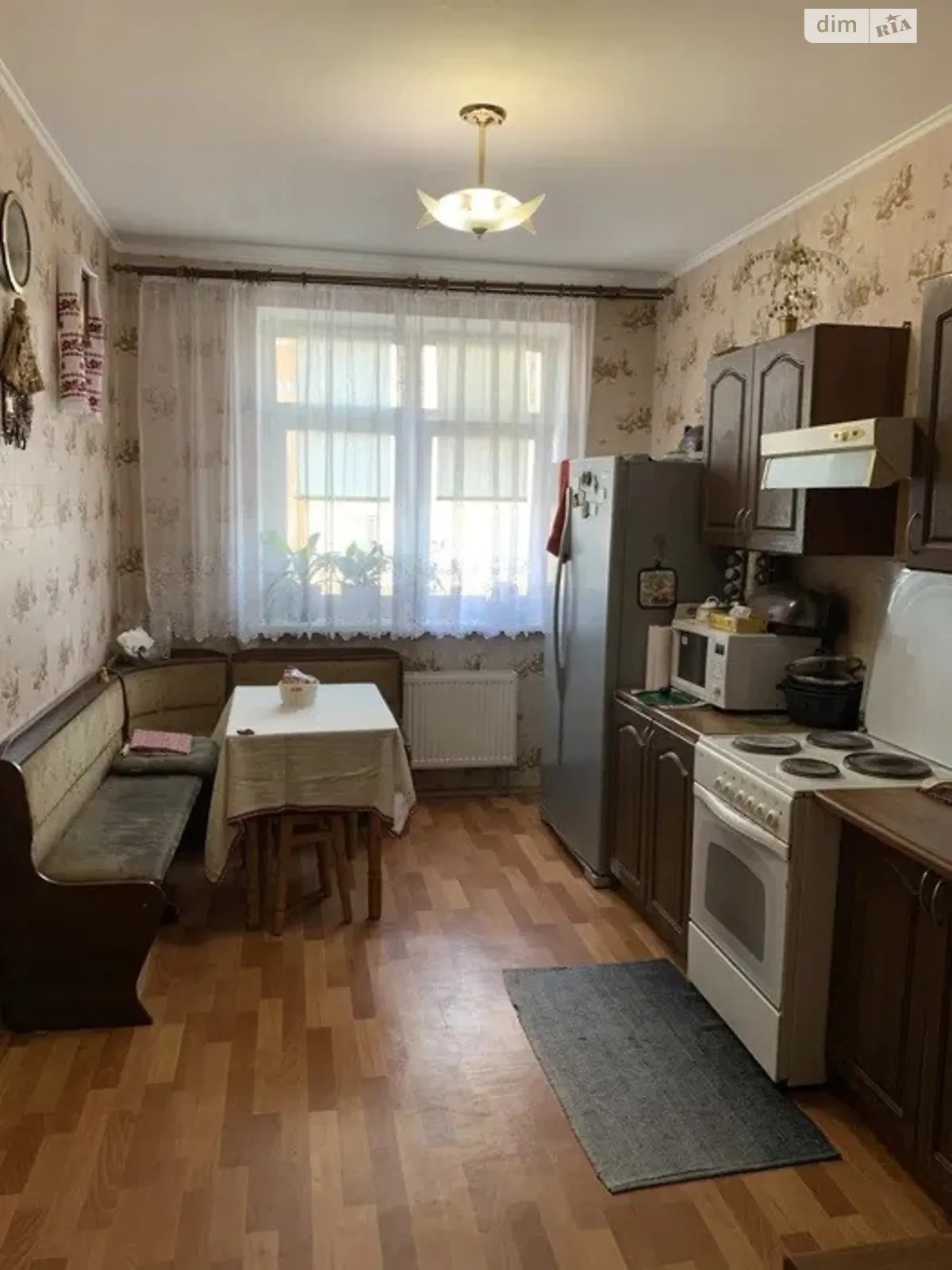 Продається 3-кімнатна квартира 93 кв. м у Києві, просп. Академіка Палладіна, 20