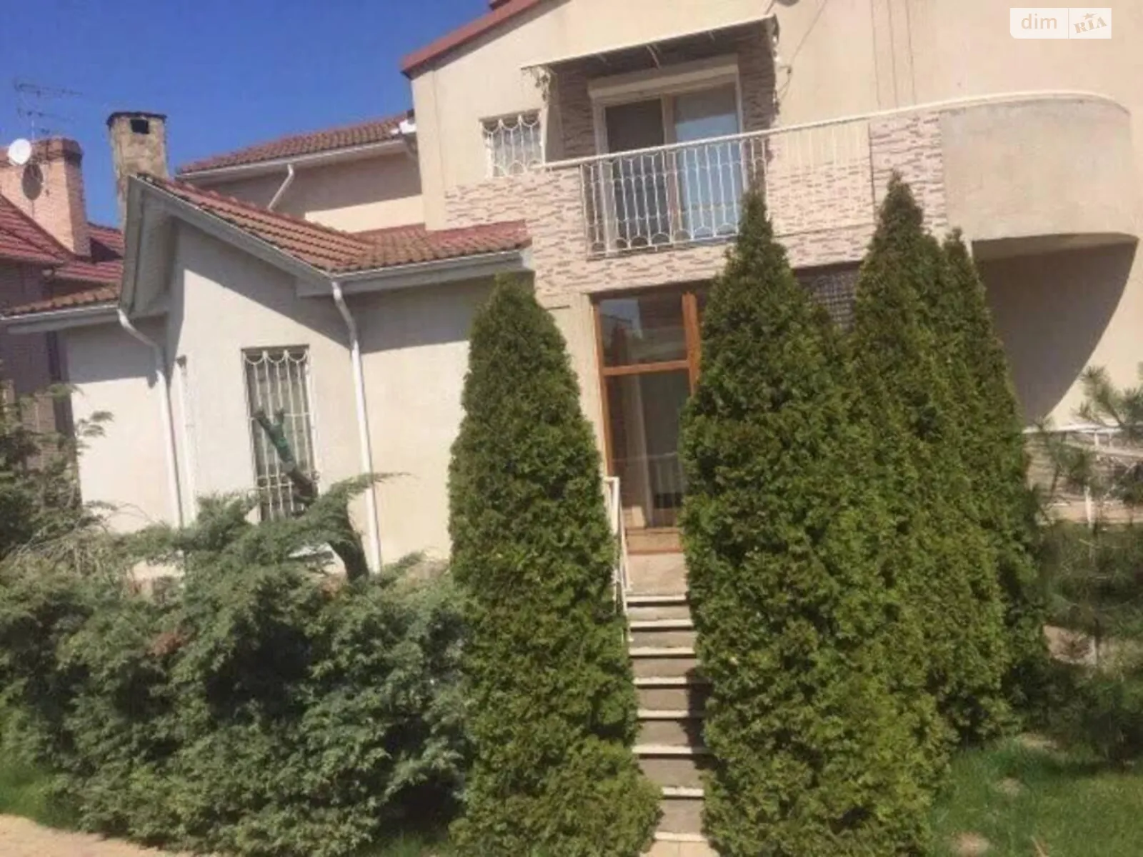 Продается дом на 2 этажа 440 кв. м с балконом, цена: 350000 $