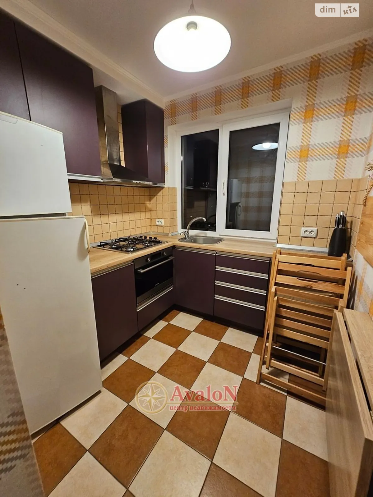 Продается 2-комнатная квартира 45 кв. м в Одессе, ул. Академика Заболотного