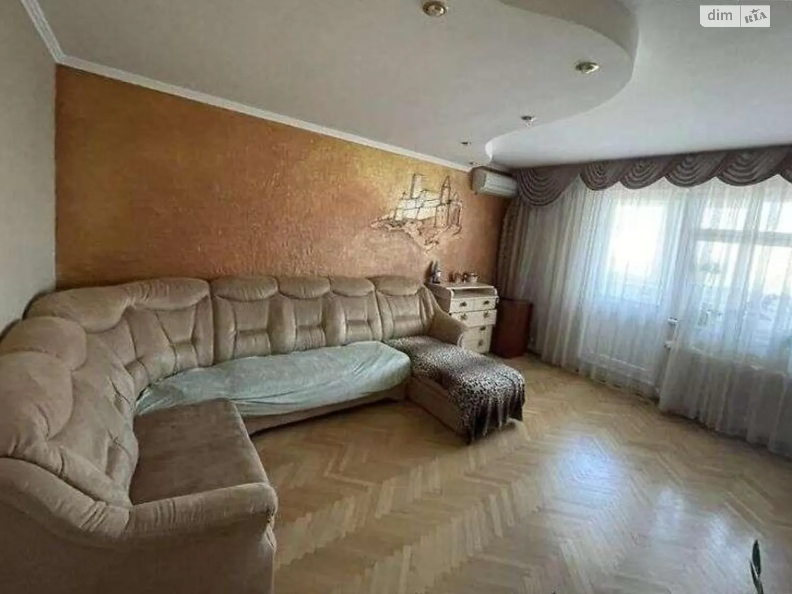 Продается 3-комнатная квартира 80 кв. м в Киеве, ул. Ивана Пулюя, 5Б