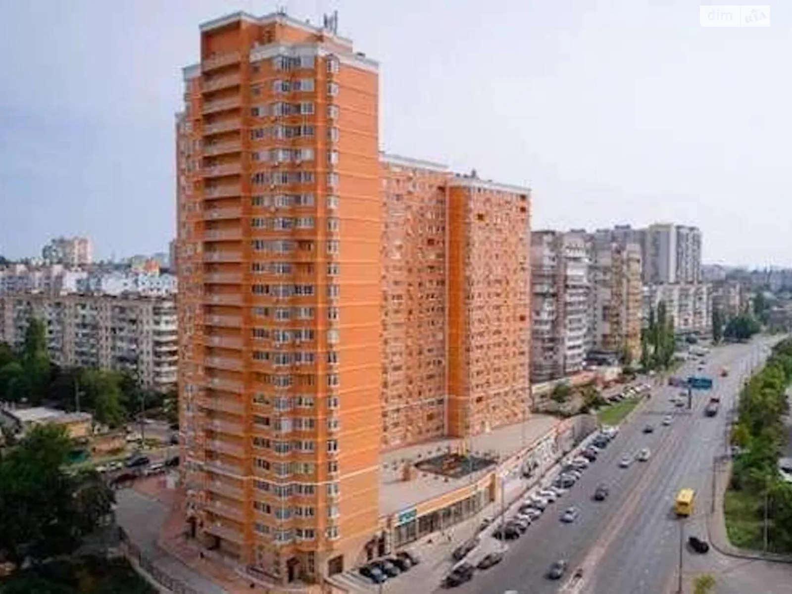 Продається 3-кімнатна квартира 90 кв. м у Одесі, вул. Балківська, 137Г