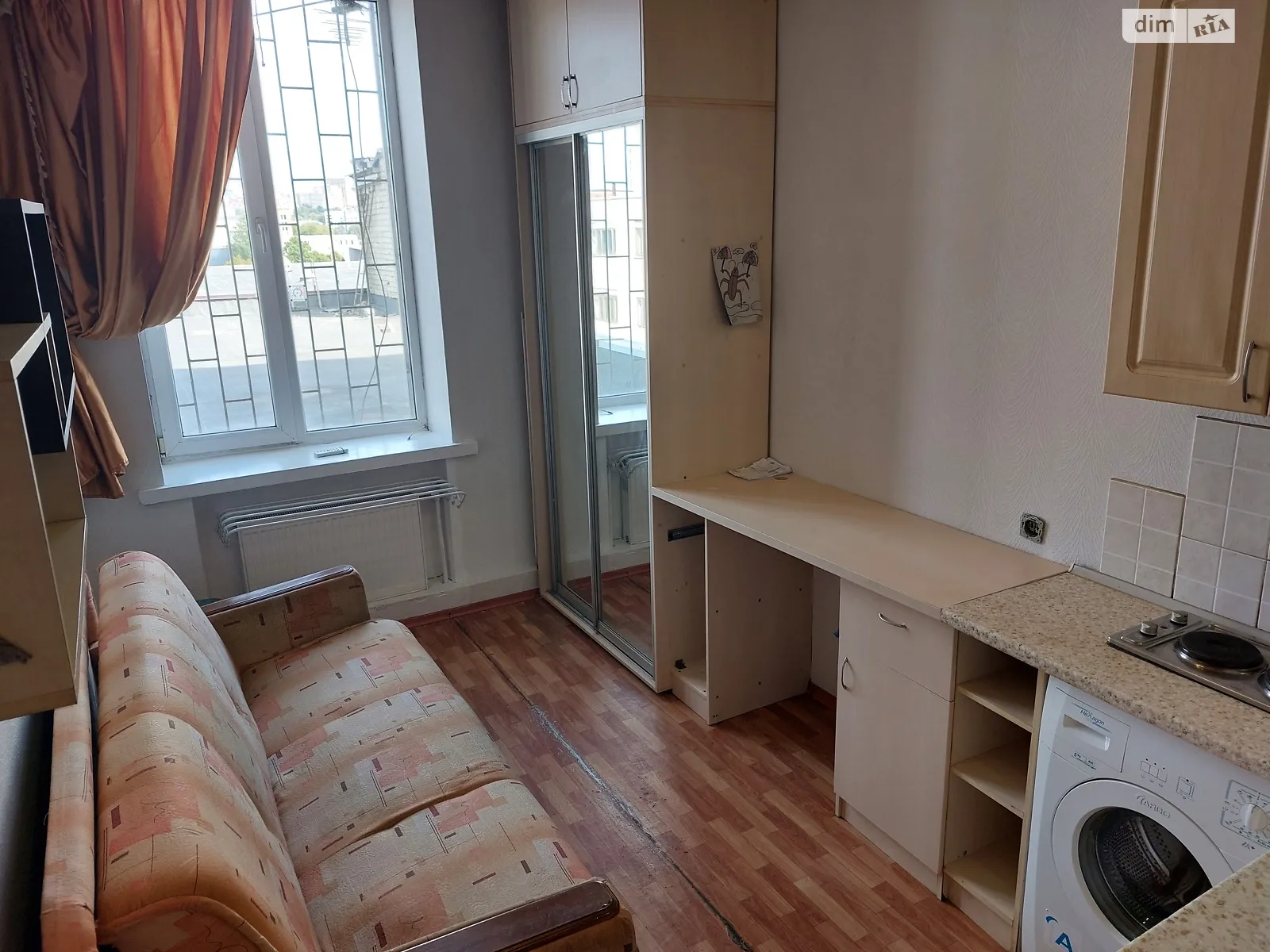Продается 1-комнатная квартира 18 кв. м в Харькове, ул. Большая Панасовская, 108