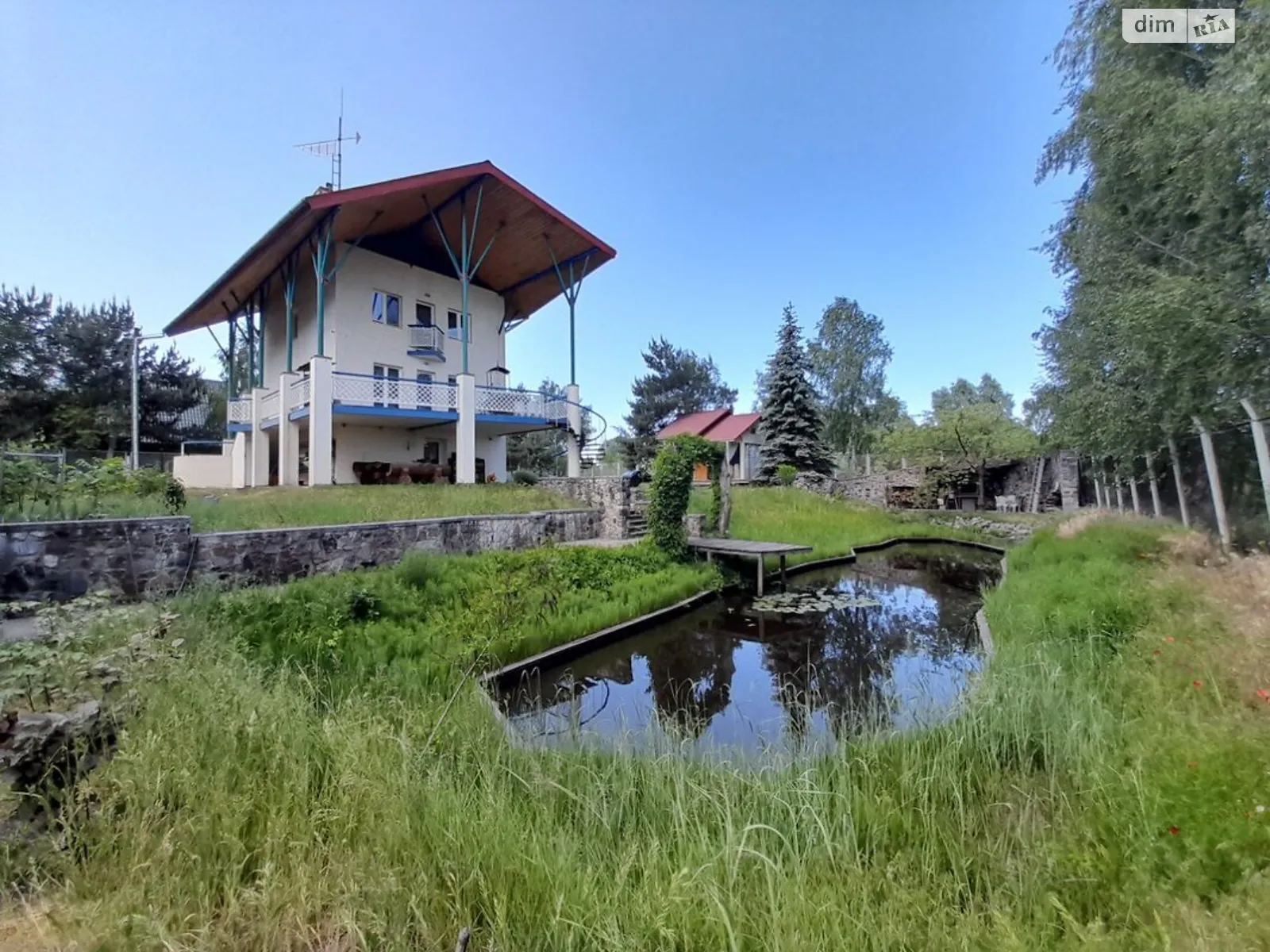 Сдается в аренду дом на 2 этажа 150 кв. м с террасой, ул. Мира