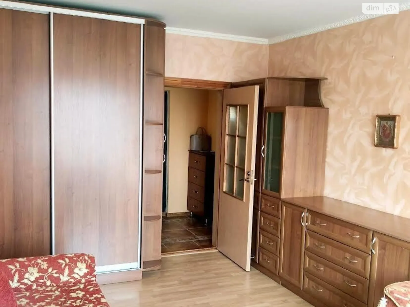 Продается 1-комнатная квартира 45 кв. м в Киеве, ул. Левка Лукьяненко, 15Г