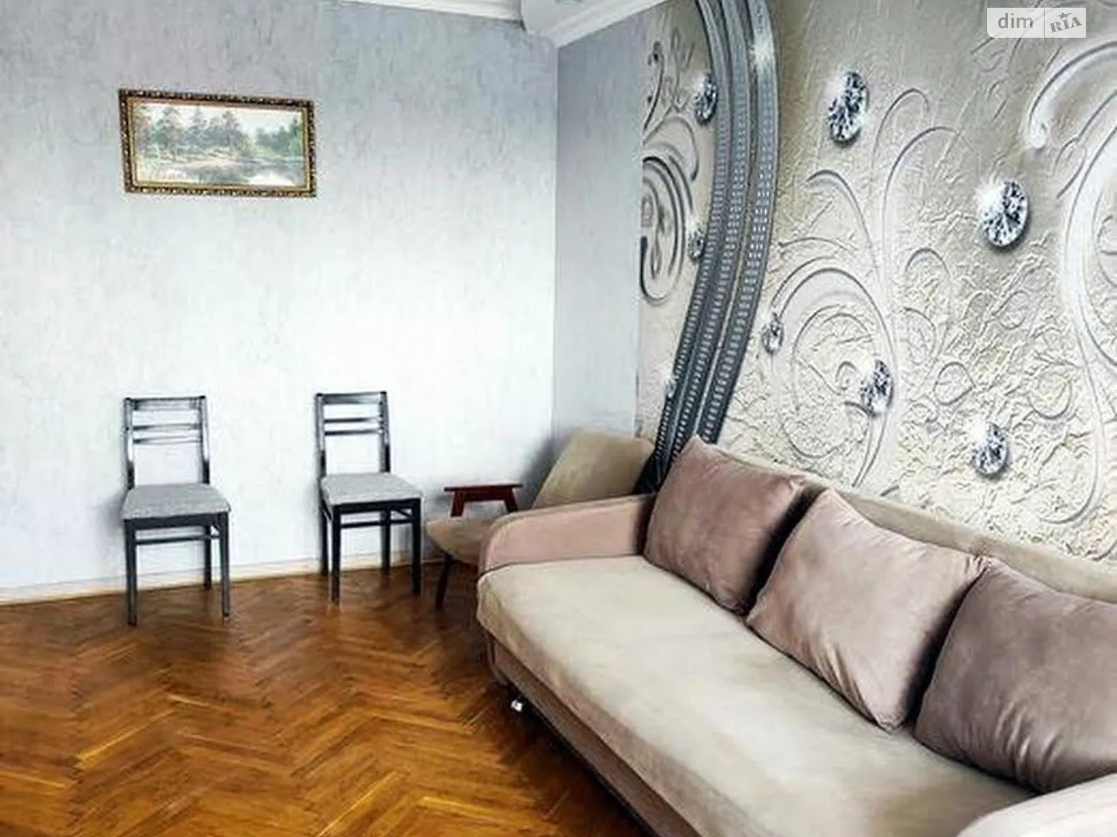 Продается 3-комнатная квартира 73 кв. м в Киеве, ул. Александра Мишуги, 3 - фото 1