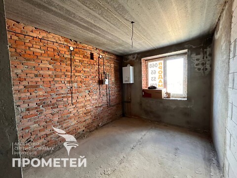 Продається 1-кімнатна квартира 30 кв. м у Стрижавці, пров. Польовий