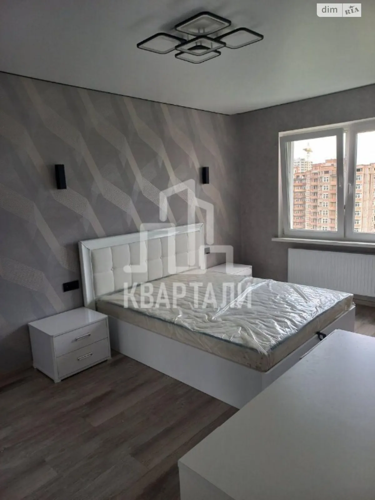 Продается 1-комнатная квартира 39 кв. м в Киеве, ул. Самойло Кошки(Маршала Конева), 5Б - фото 1