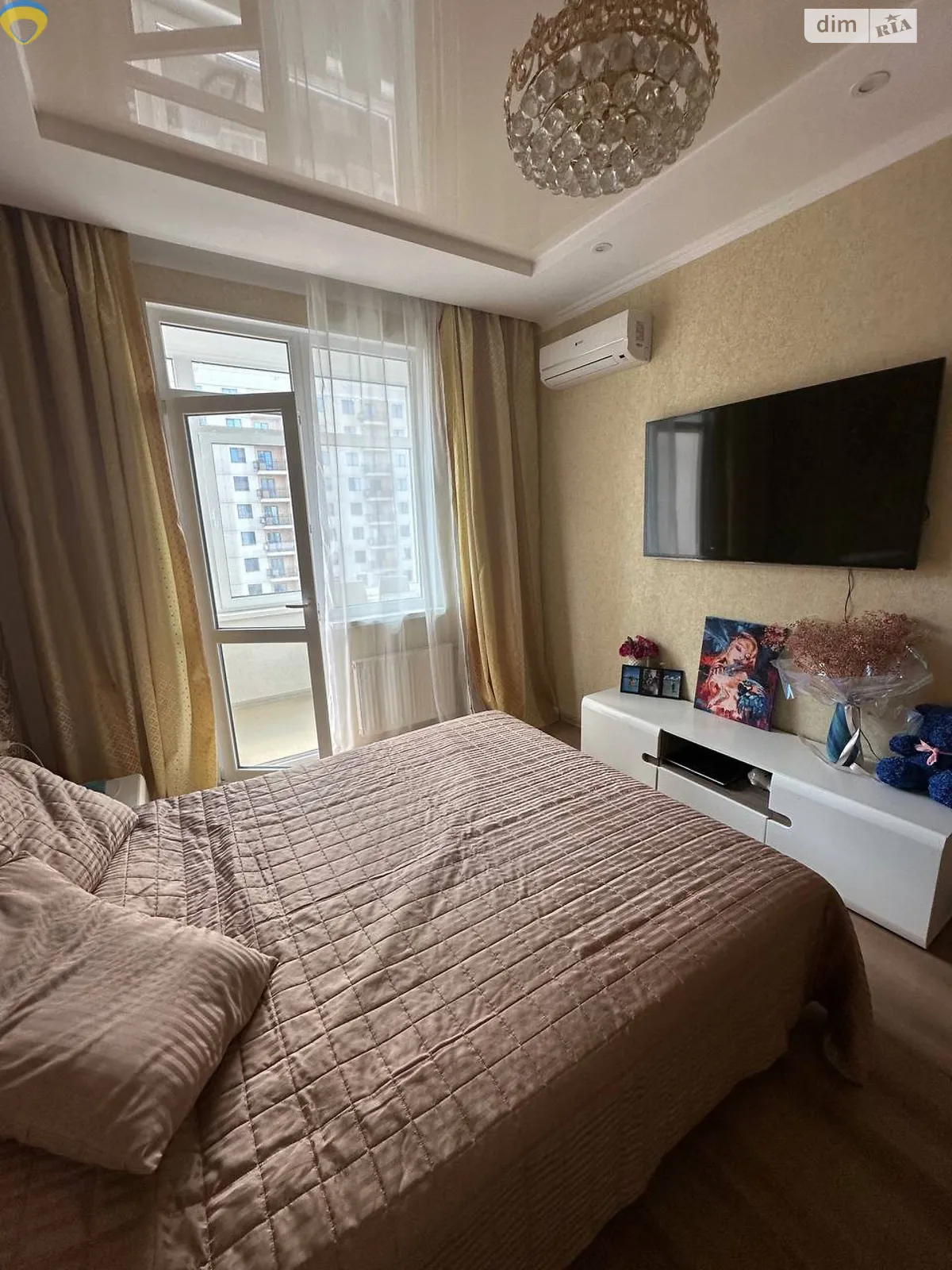 Продается 1-комнатная квартира 41 кв. м в Одессе, ул. Архитекторская - фото 1