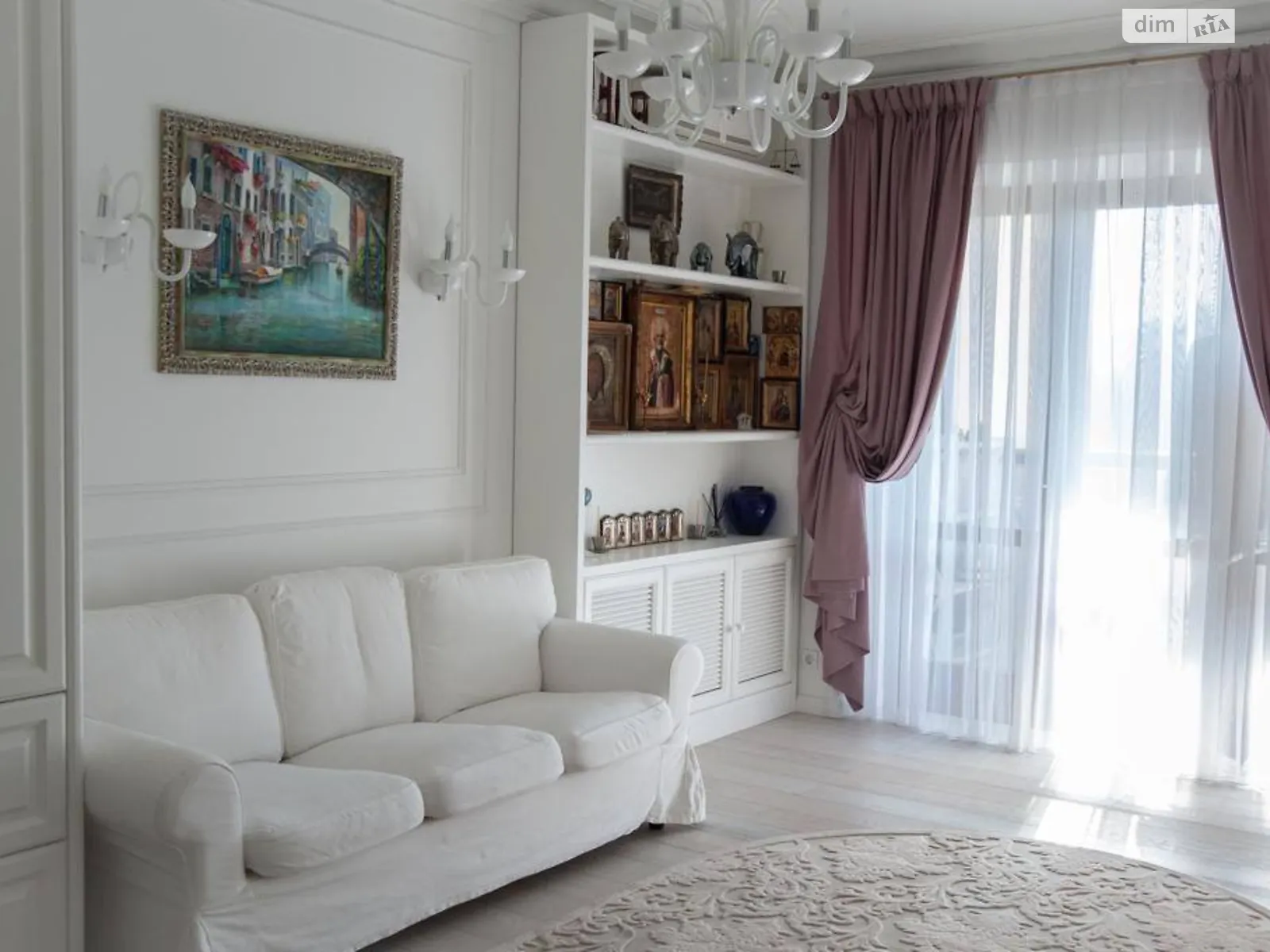 Продается 3-комнатная квартира 162 кв. м в Одессе, парк Шевченко