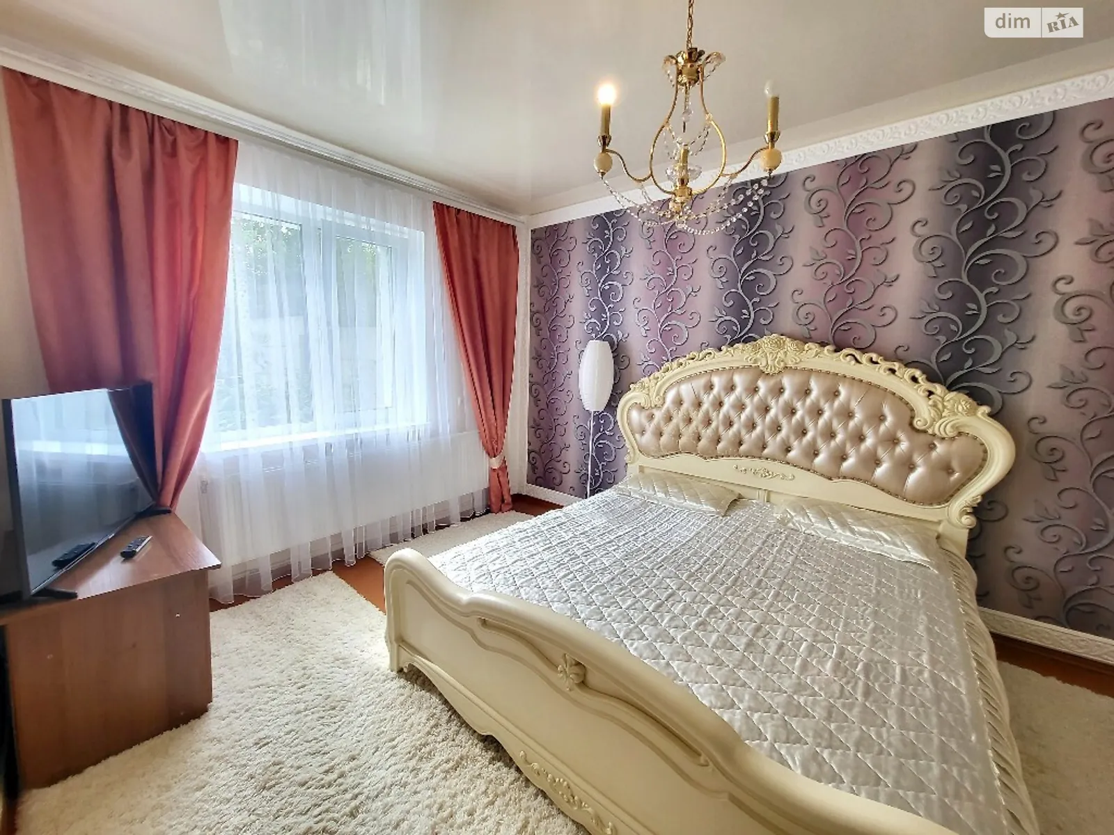 Продается одноэтажный дом 100 кв. м с камином, цена: 99000 $ - фото 1