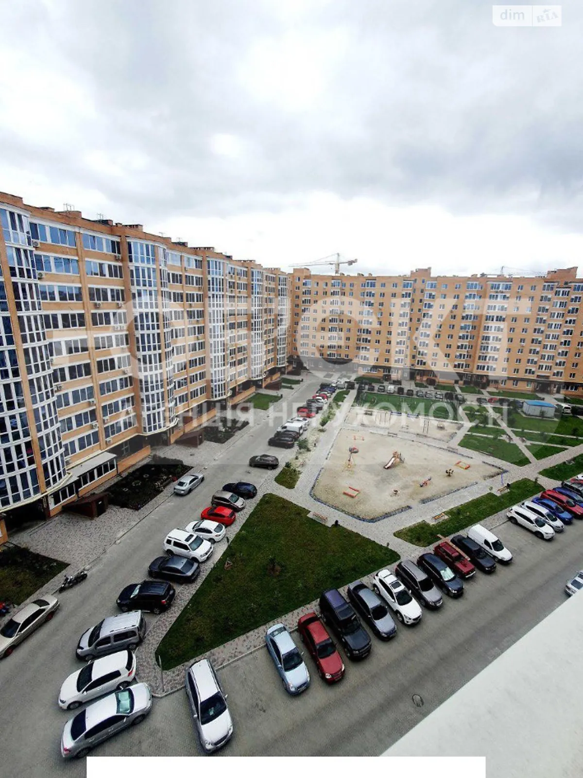 Продается 3-комнатная квартира 77 кв. м в Харькове, цена: 62000 $