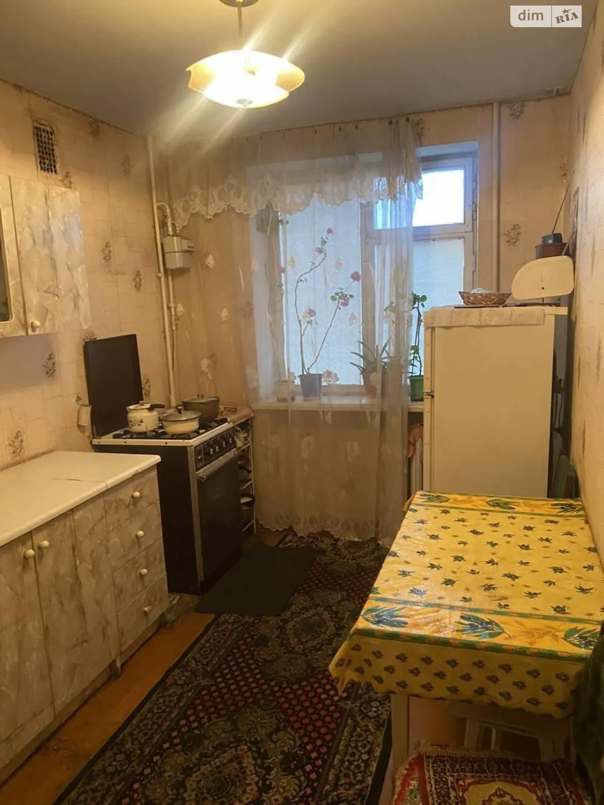 Продается 4-комнатная квартира 80.1 кв. м в Черноморске, просп. Мира(Ленина ул.) - фото 1