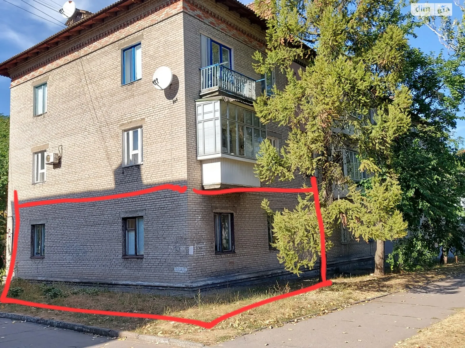 Продается 3-комнатная квартира 75 кв. м в Светловодске - фото 2