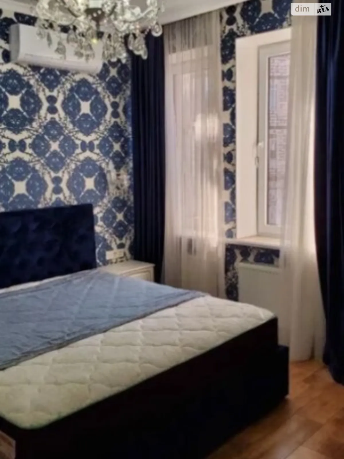 Продается 2-комнатная квартира 56 кв. м в Одессе, ул. Армейская - фото 1