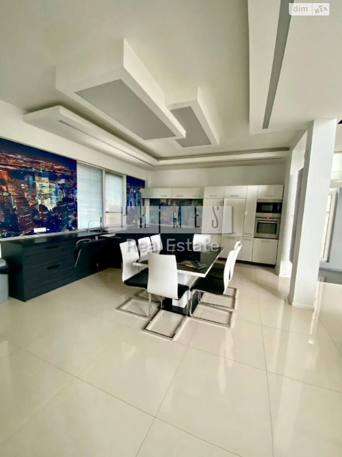 Продается дом на 2 этажа 287 кв. м с верандой - фото 2