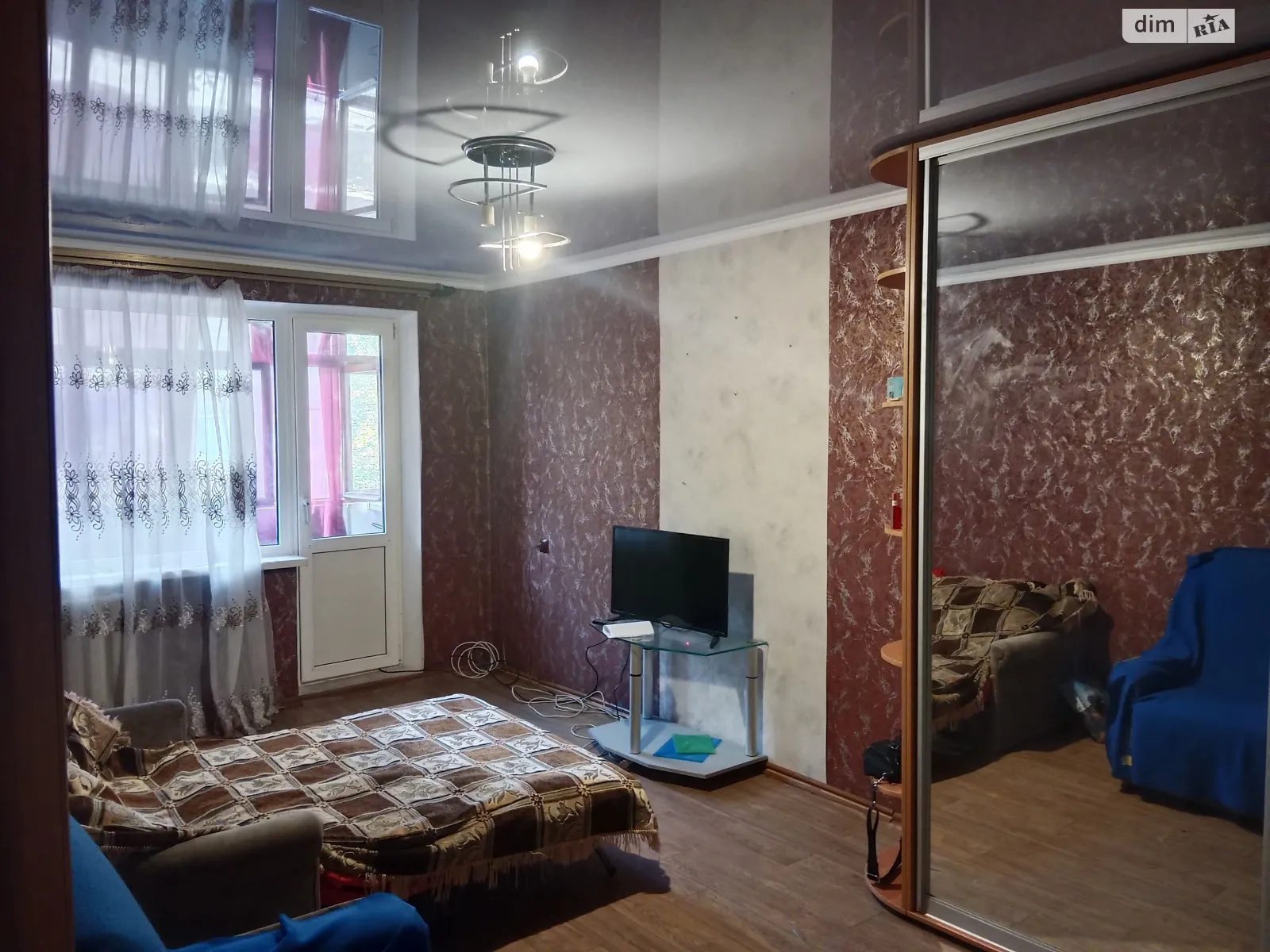 Продается 3-комнатная квартира 62 кв. м в Николаеве, ул. Винграновского - фото 1