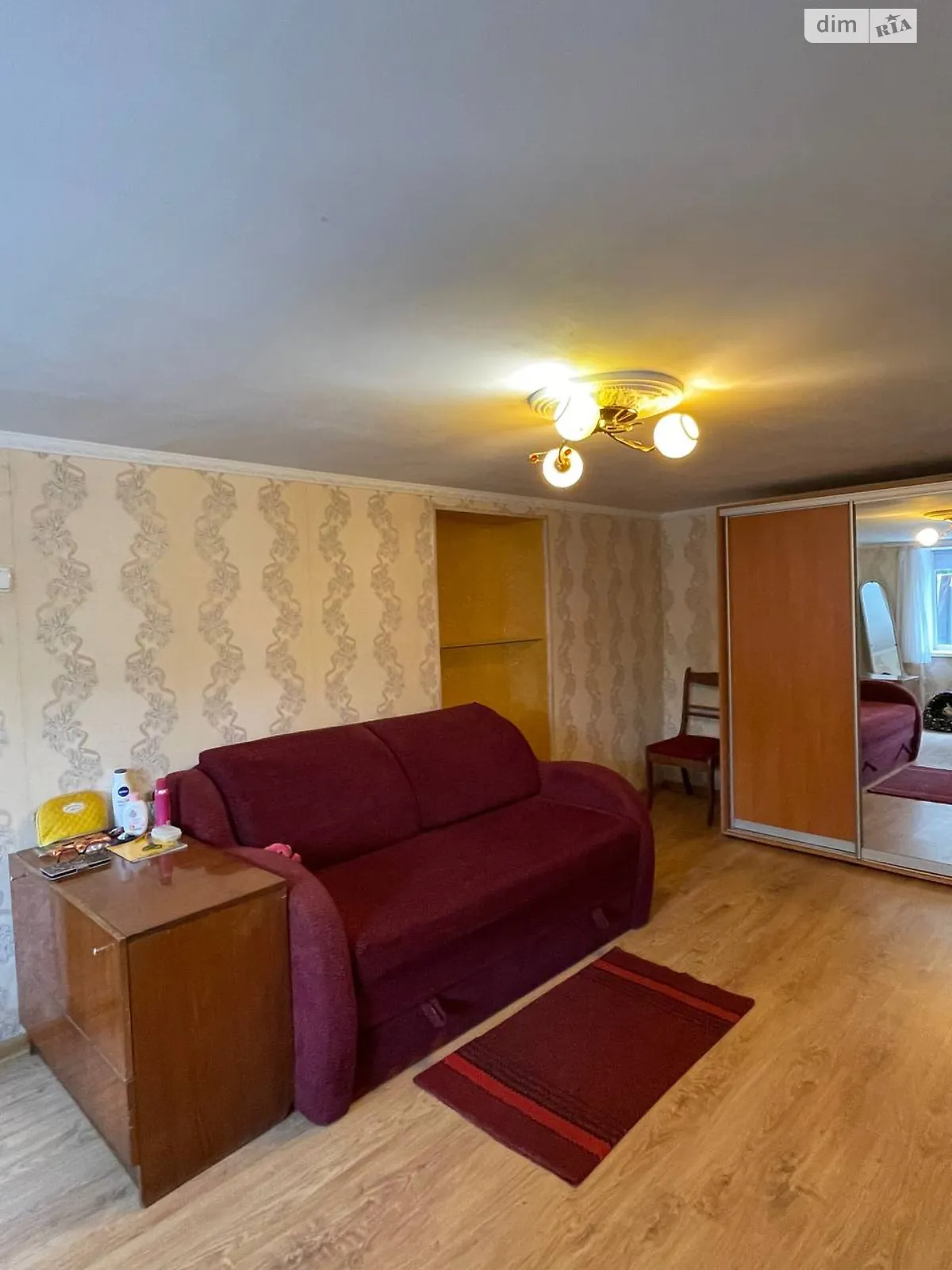 Продается 2-комнатная квартира 46.3 кв. м в Черновцах, цена: 35500 $