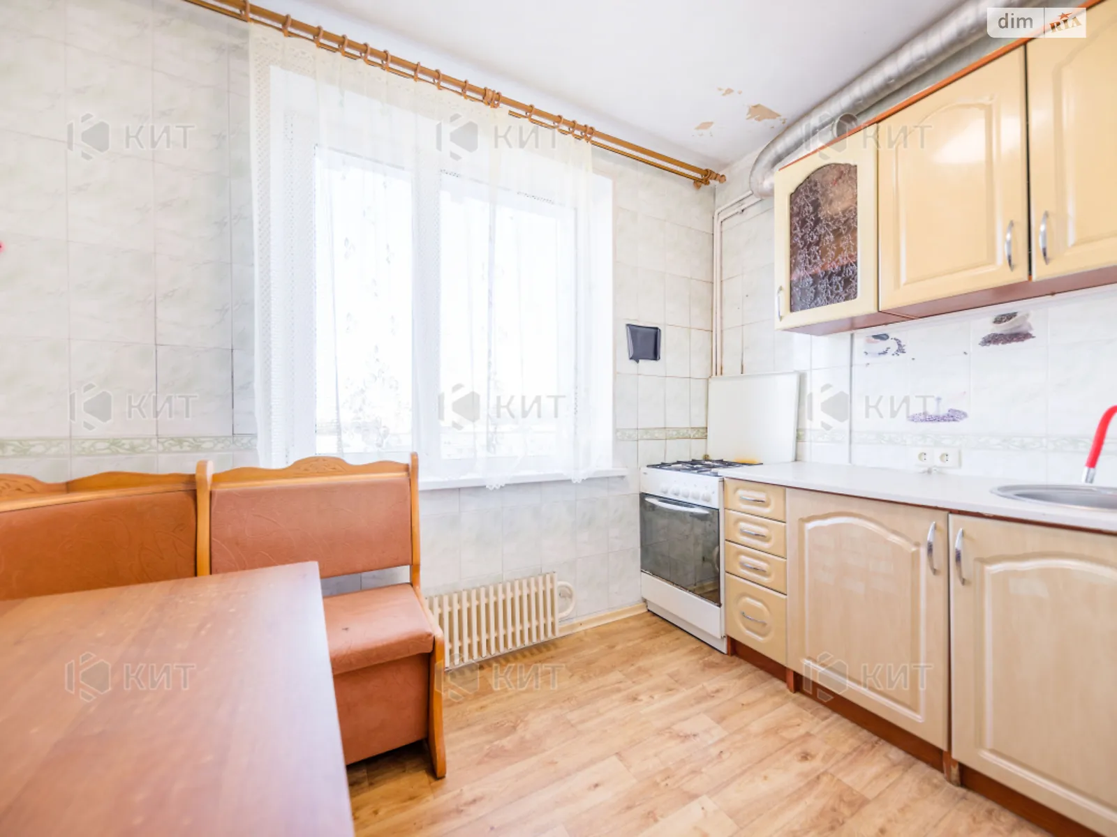 Продається 3-кімнатна квартира 65 кв. м у Харкові, вул. Академіка Павлова, 132