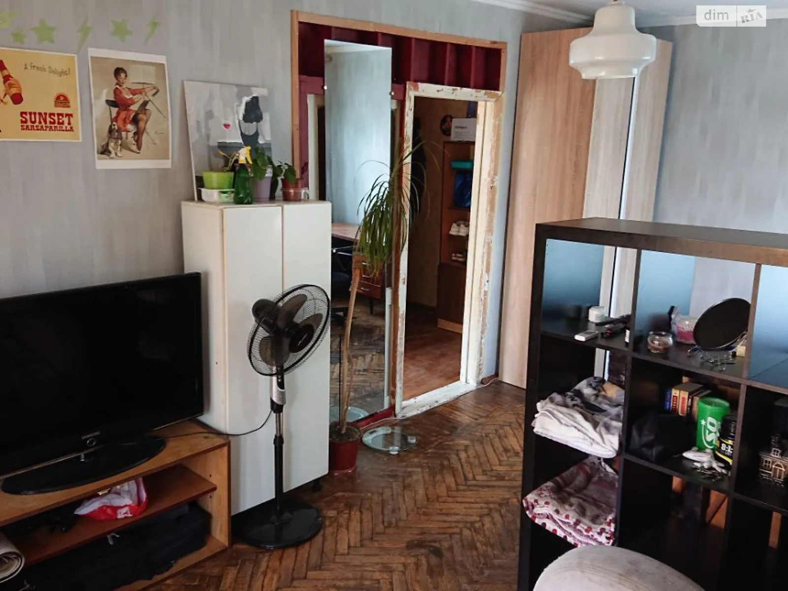 Продается 1-комнатная квартира 32 кв. м в Одессе, ул. Люстдорфская дорога