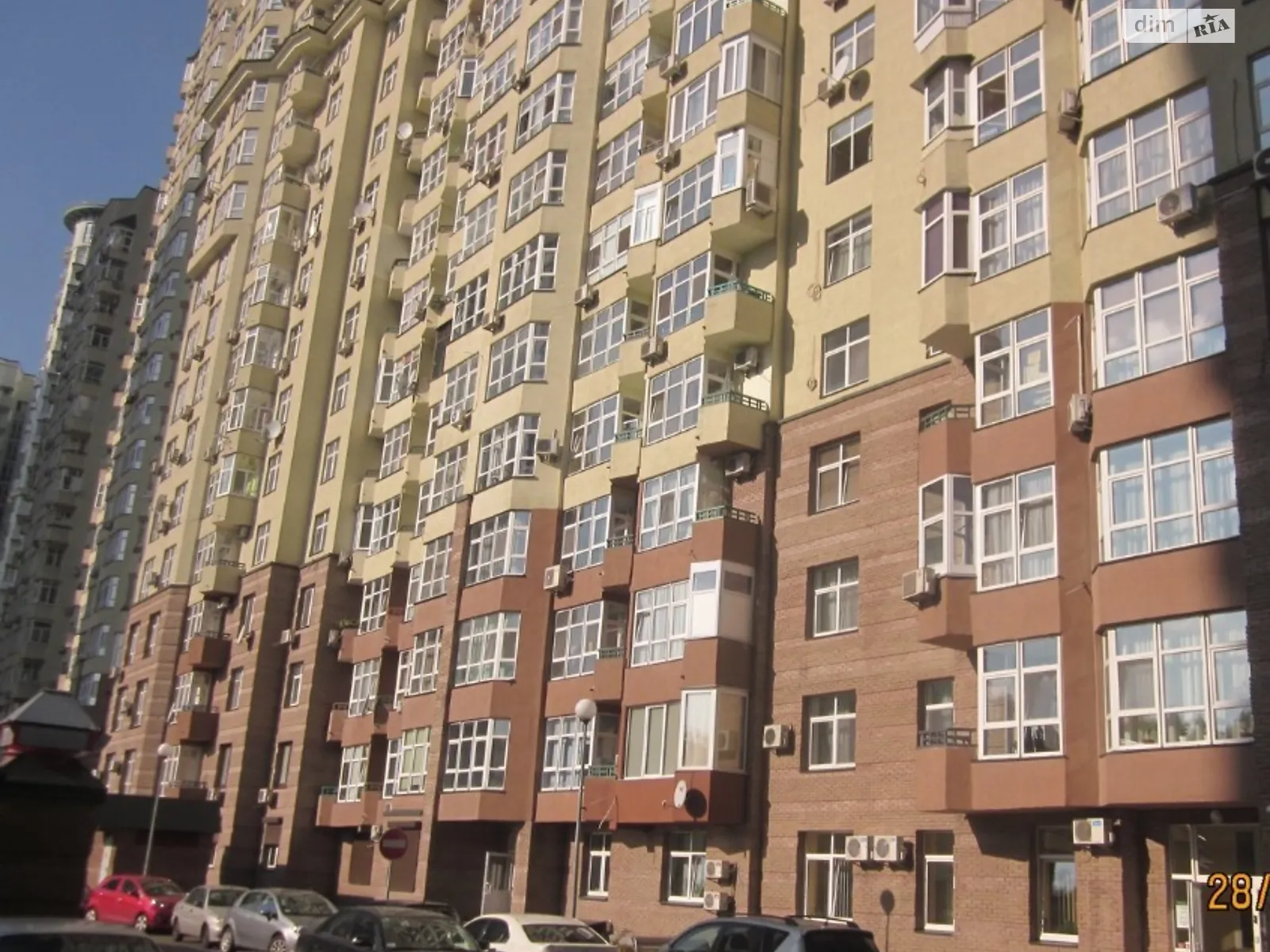 Продается 1-комнатная квартира 95 кв. м в Киеве, ул. Мокрая(Кудряшова), 16