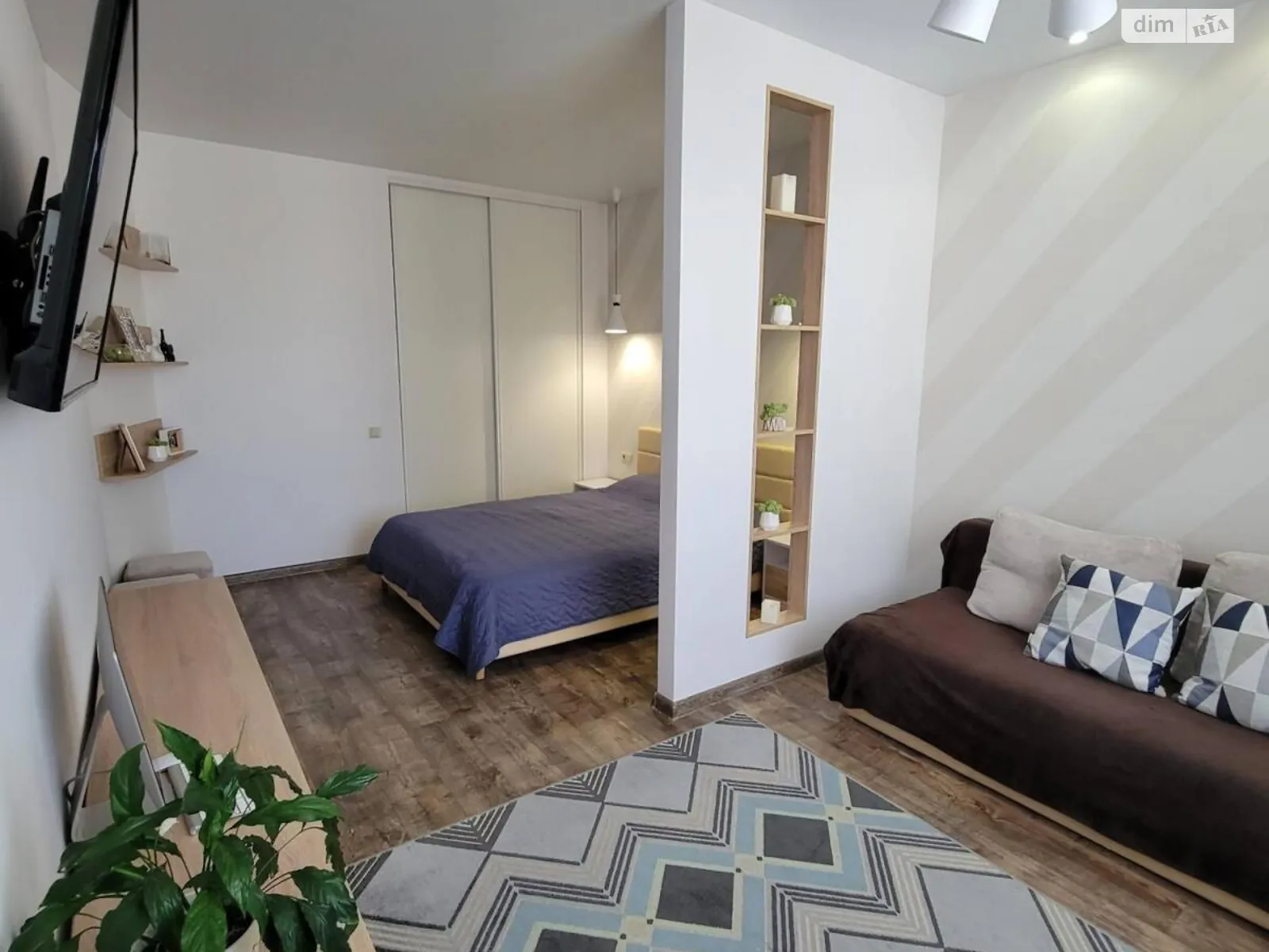 Продается 1-комнатная квартира 47 кв. м в Хмельницком, ул. Кармелюка