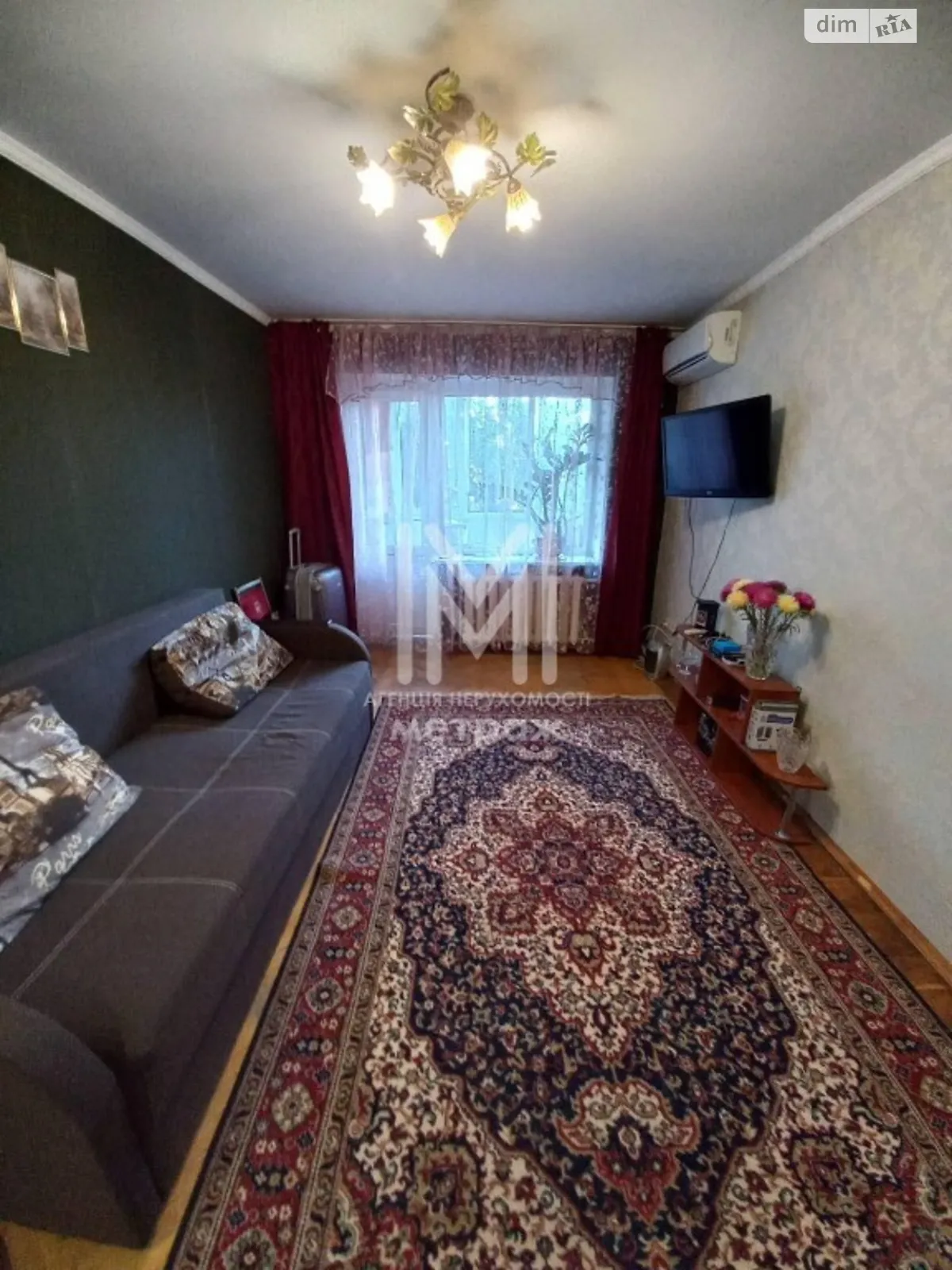 Продается 3-комнатная квартира 54 кв. м в Харькове, ул. Ньютона, 121А
