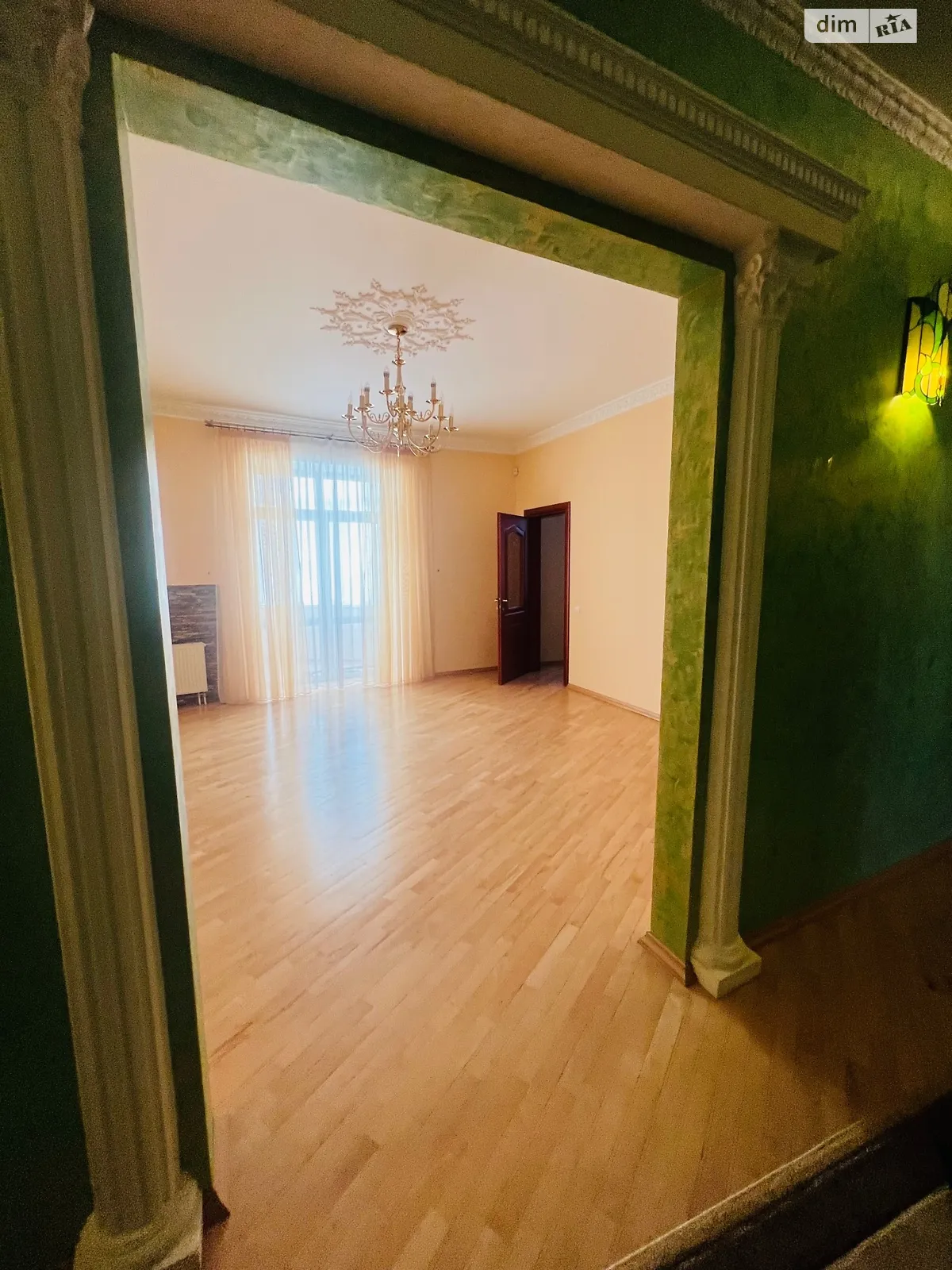 Продается 4-комнатная квартира 161.4 кв. м в Львове, ул. Галилея, 5 - фото 1