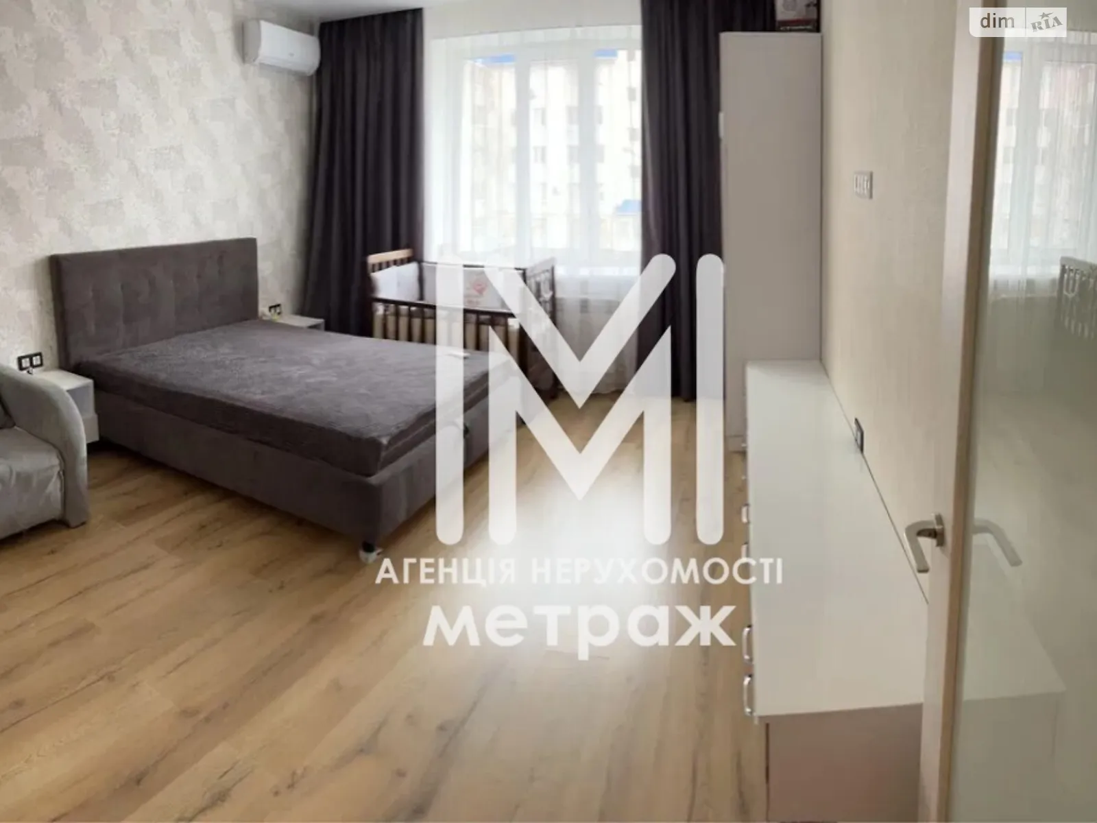 Продается 1-комнатная квартира 50 кв. м в Харькове, ул. Дружбы Народов, 228А - фото 1