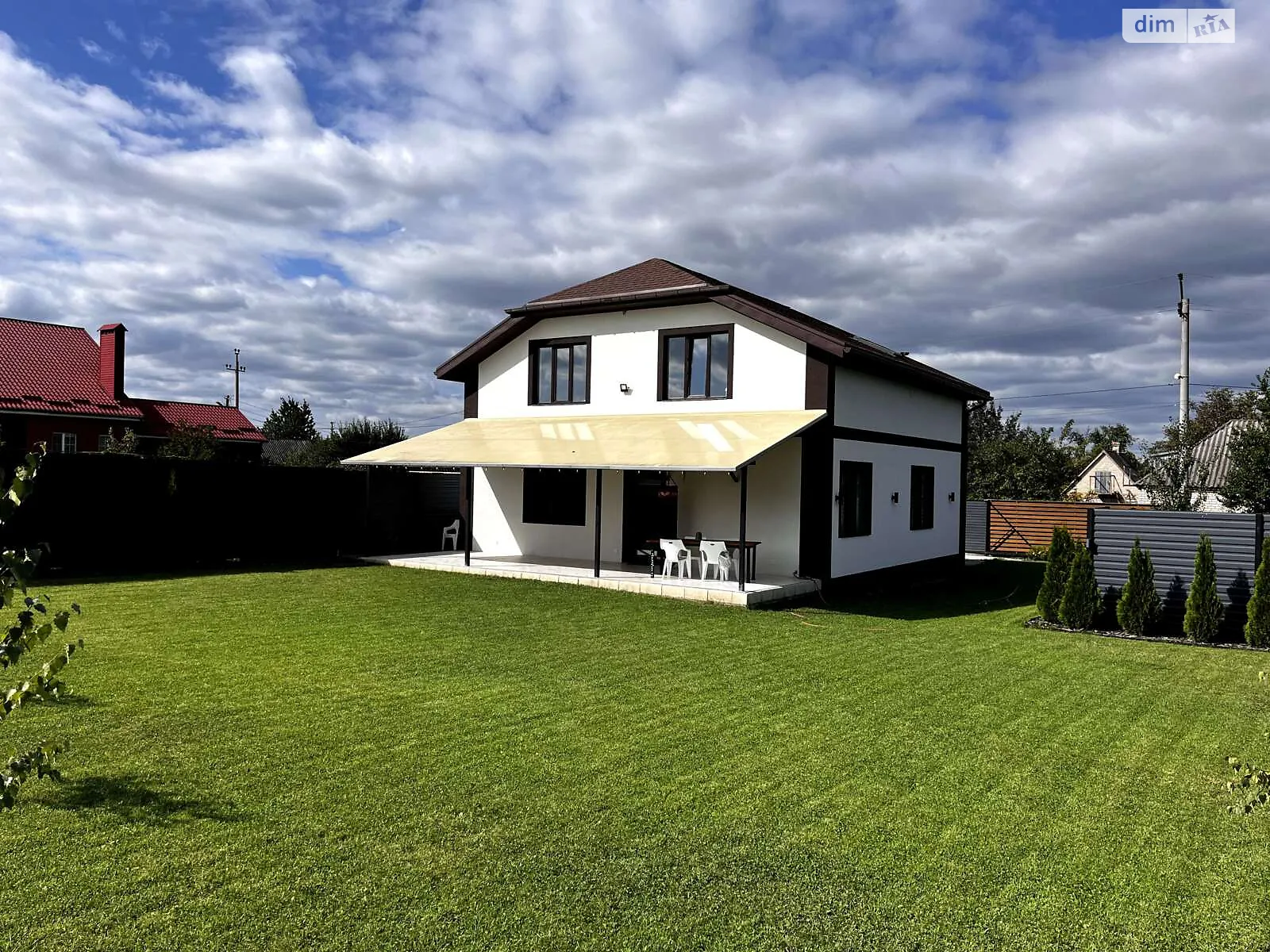 Продається будинок 2 поверховий 180 кв. м з каміном, цена: 140000 $ - фото 1