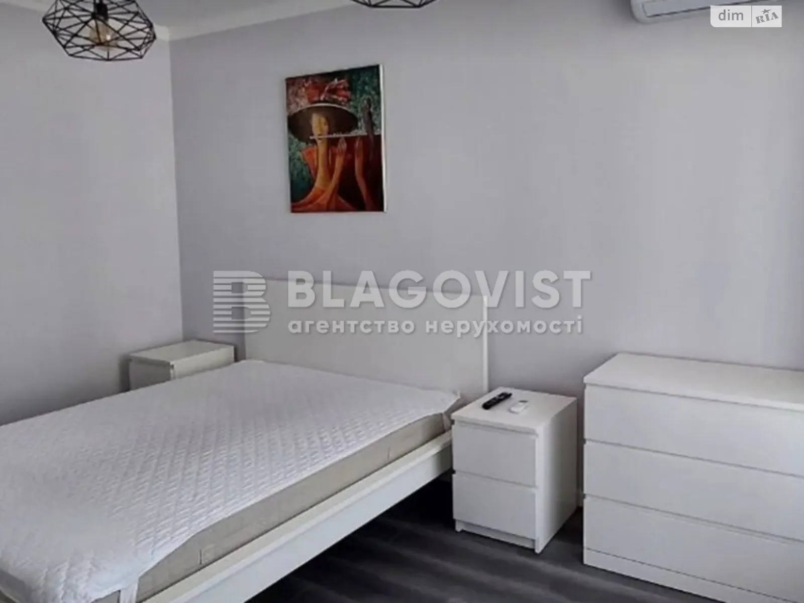 Продается 1-комнатная квартира 50 кв. м в Киеве, ул. Евгения Сверстюка, 6В - фото 1