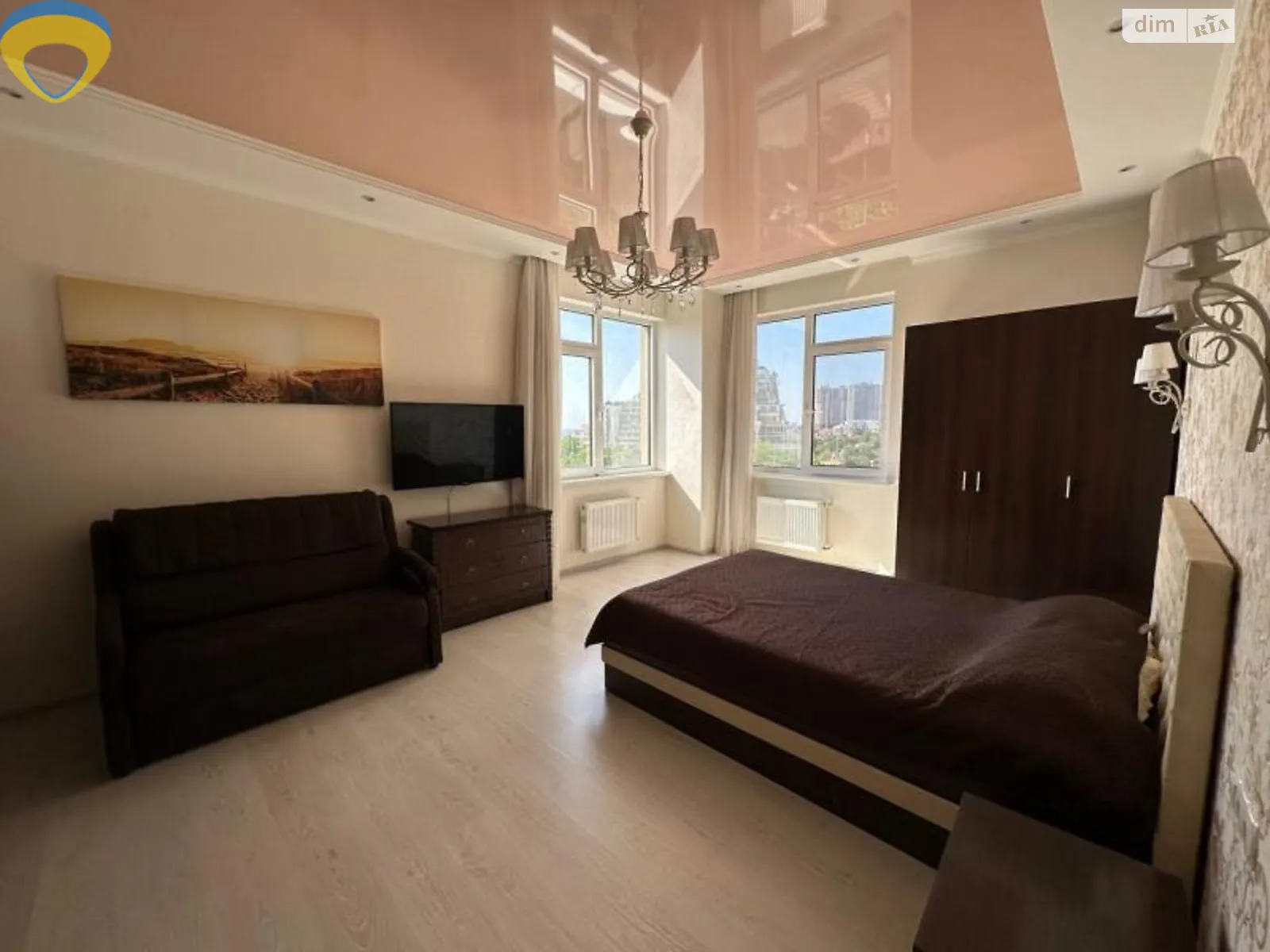 Продается 2-комнатная квартира 68 кв. м в Одессе, плато Гагаринское
