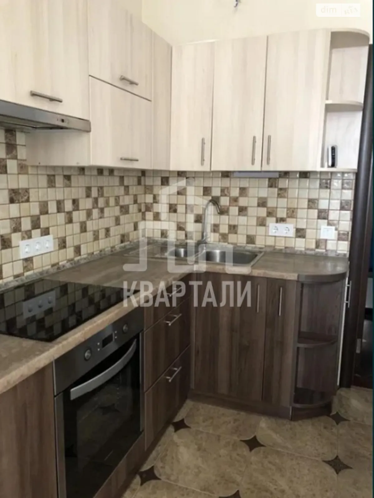 Продается 1-комнатная квартира 35 кв. м в Киеве, ул. Богатырская, 1 - фото 1