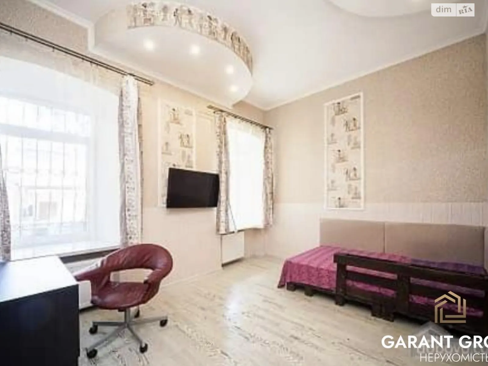 Продается 3-комнатная квартира 70 кв. м в Одессе, ул. Спиридоновская