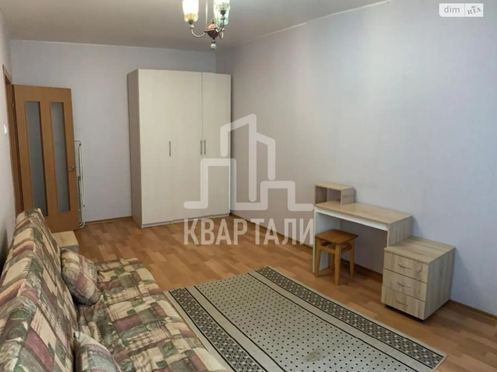 Продается 1-комнатная квартира 41 кв. м в Киеве, ул. Урловская, 36А - фото 1