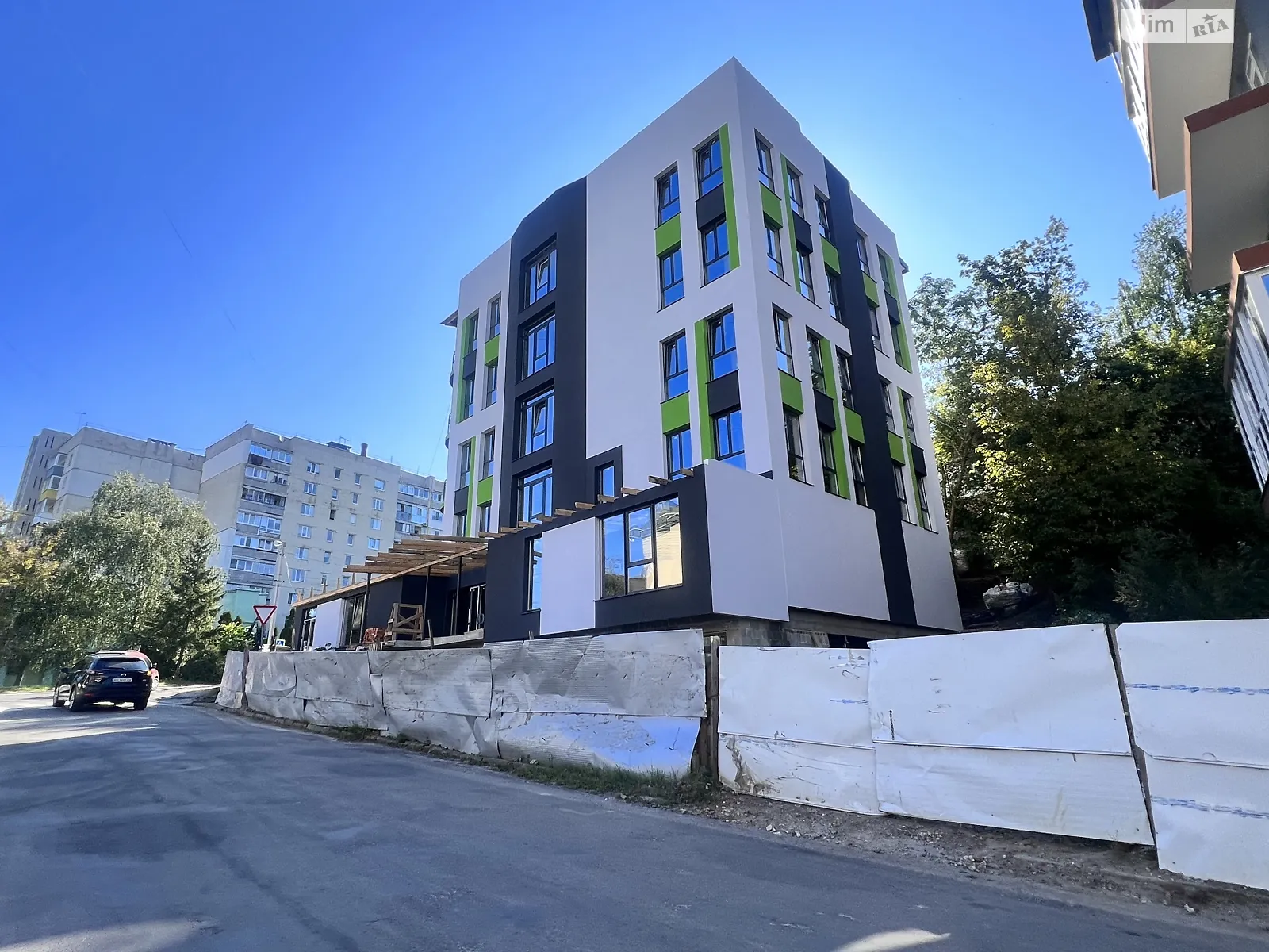 4-комнатная квартира 105 кв. м в Тернополе, ул. Наливайко, 1 - фото 1